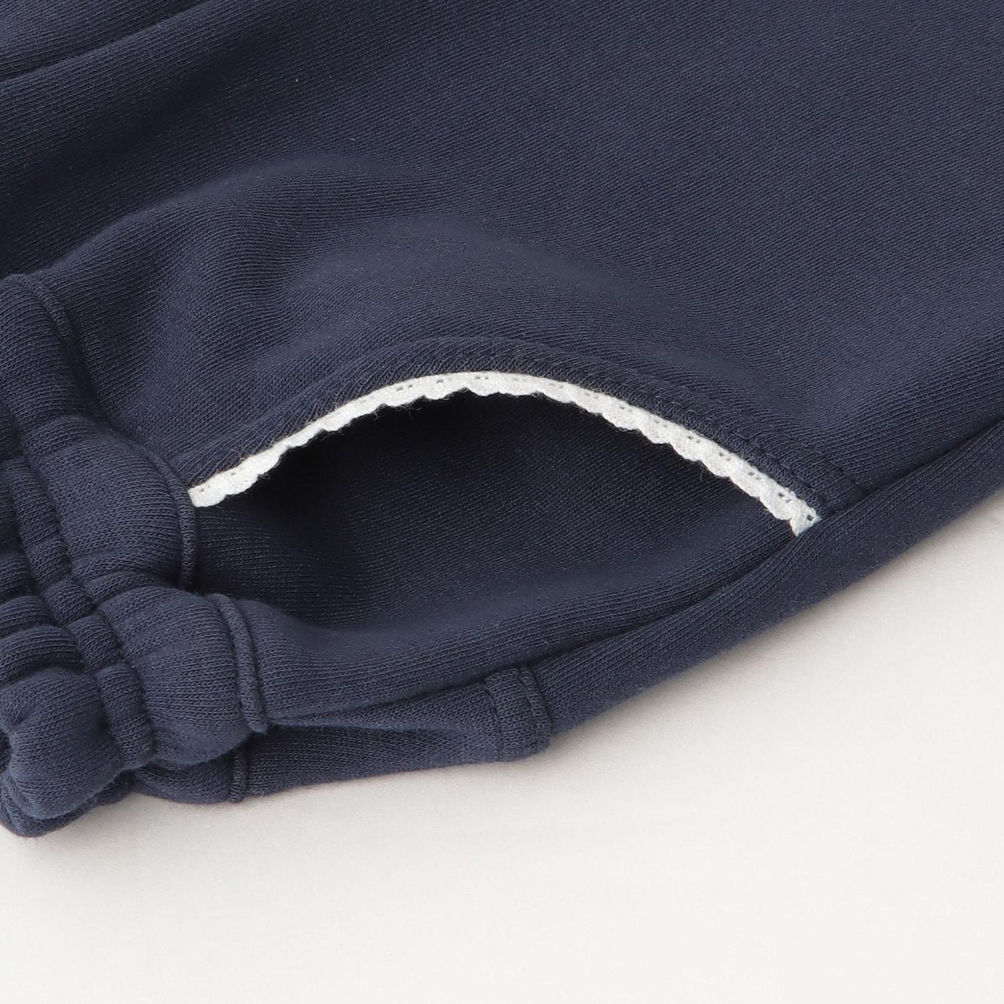 光滑內襯搖粒絨長褲