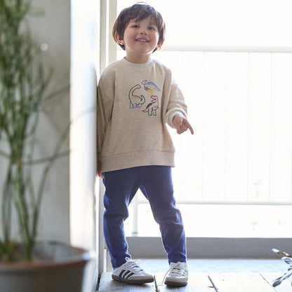 〈フワのびっと〉刺繡拼接衛衣
