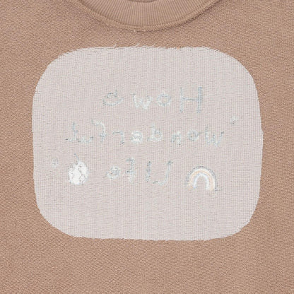 〈フワのびっと〉刺繡拼接衛衣