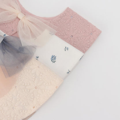 網紗蝴蝶結拼接圍兜