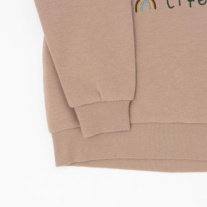 〈フワのびっと〉刺繡拼接衛衣