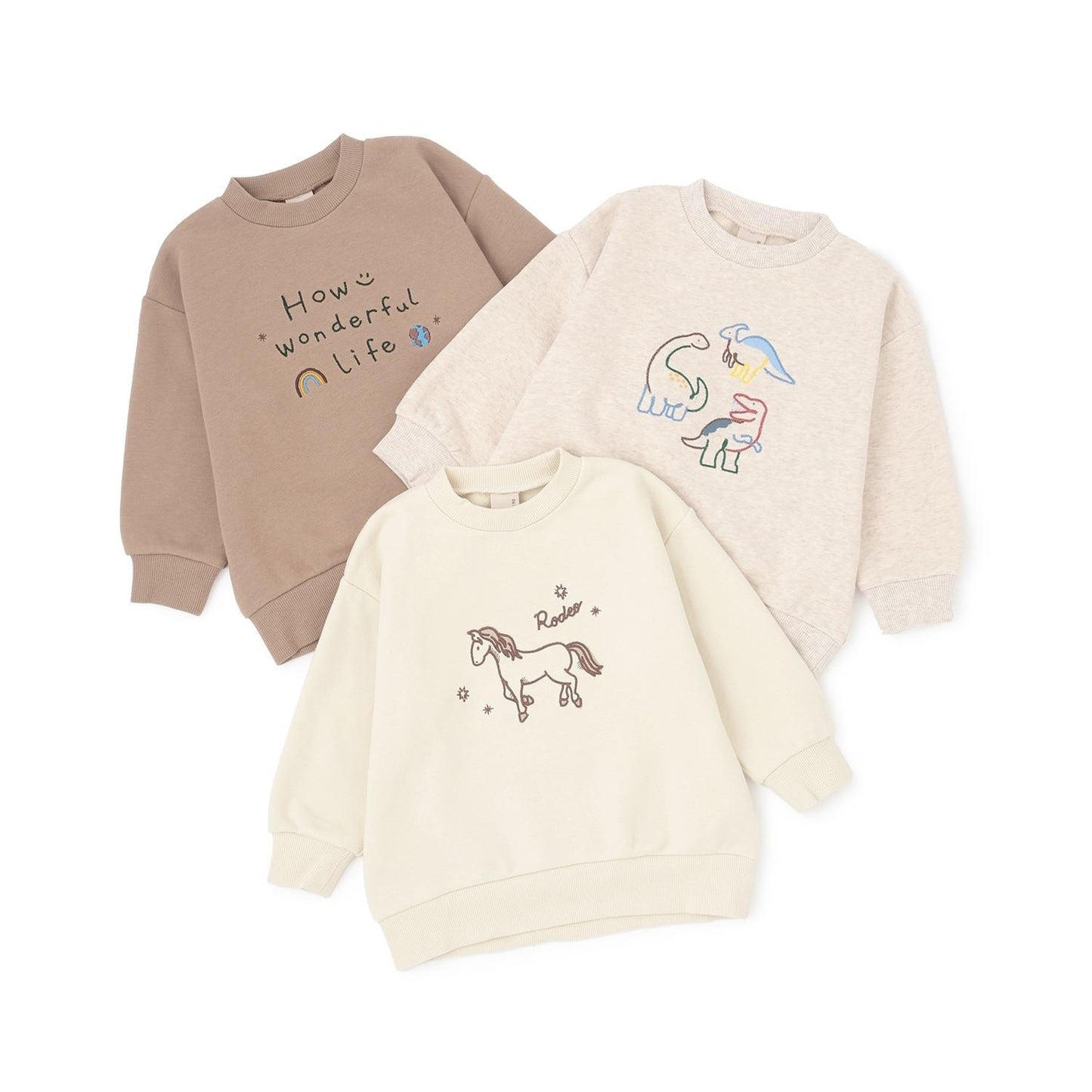 〈フワのびっと〉刺繡拼接衛衣