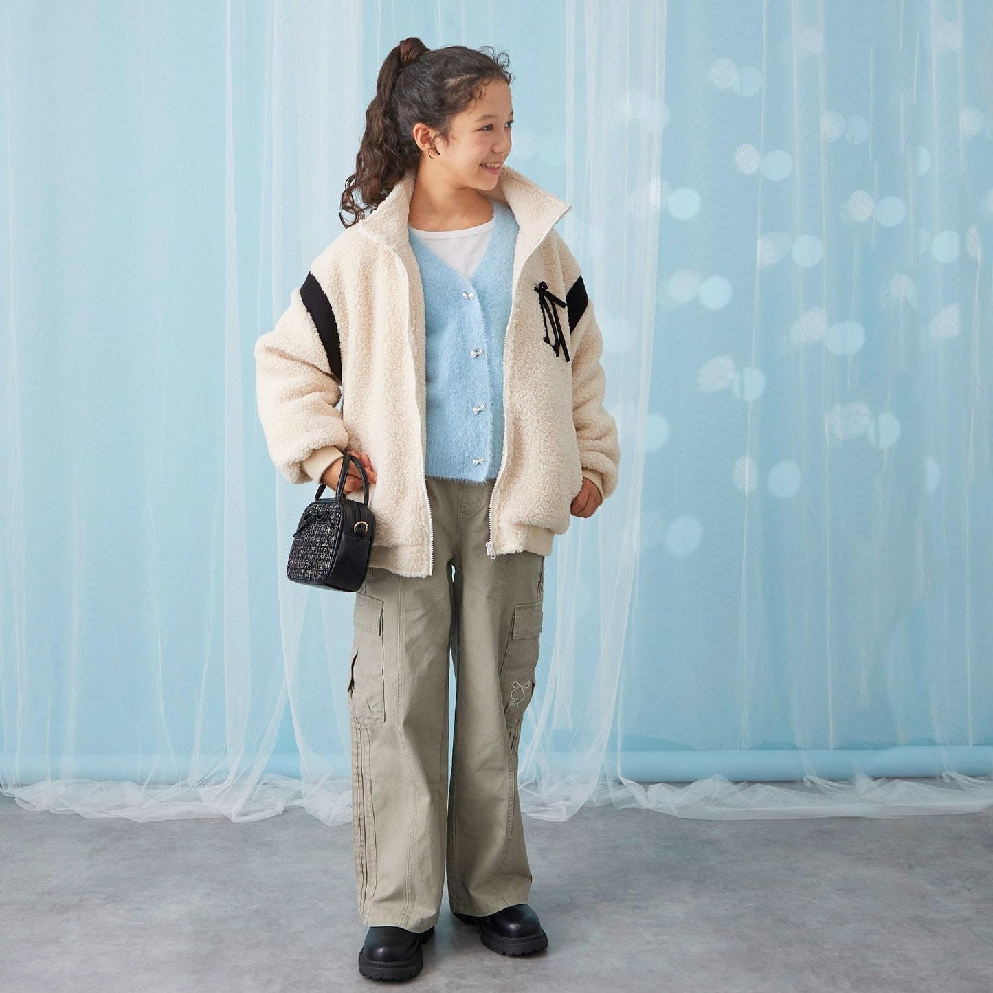 【trois lapins】長毛針織V領開衫