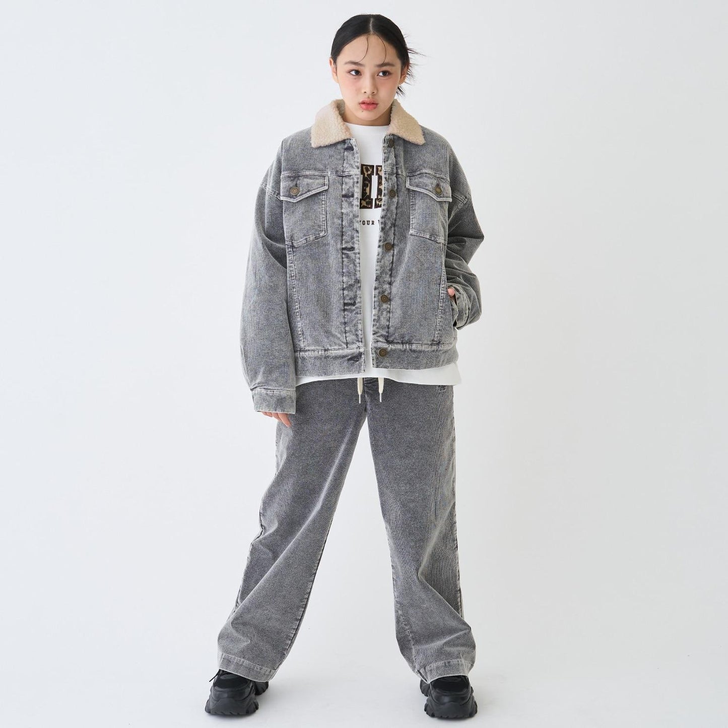 內襯絎縫燈芯絨夾克