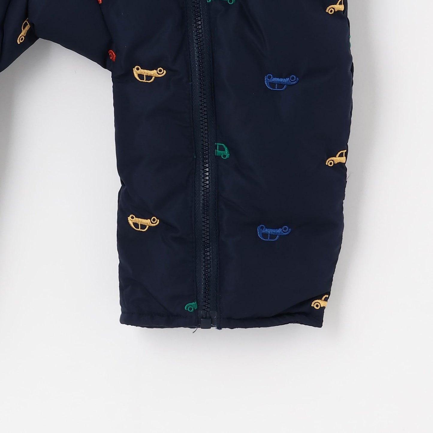 拼色刺繡加棉連體衣