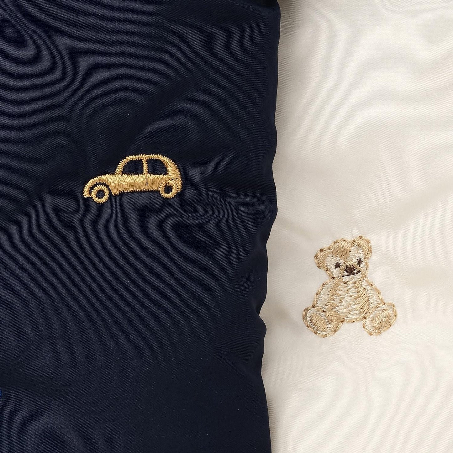 拼色刺繡加棉連體衣