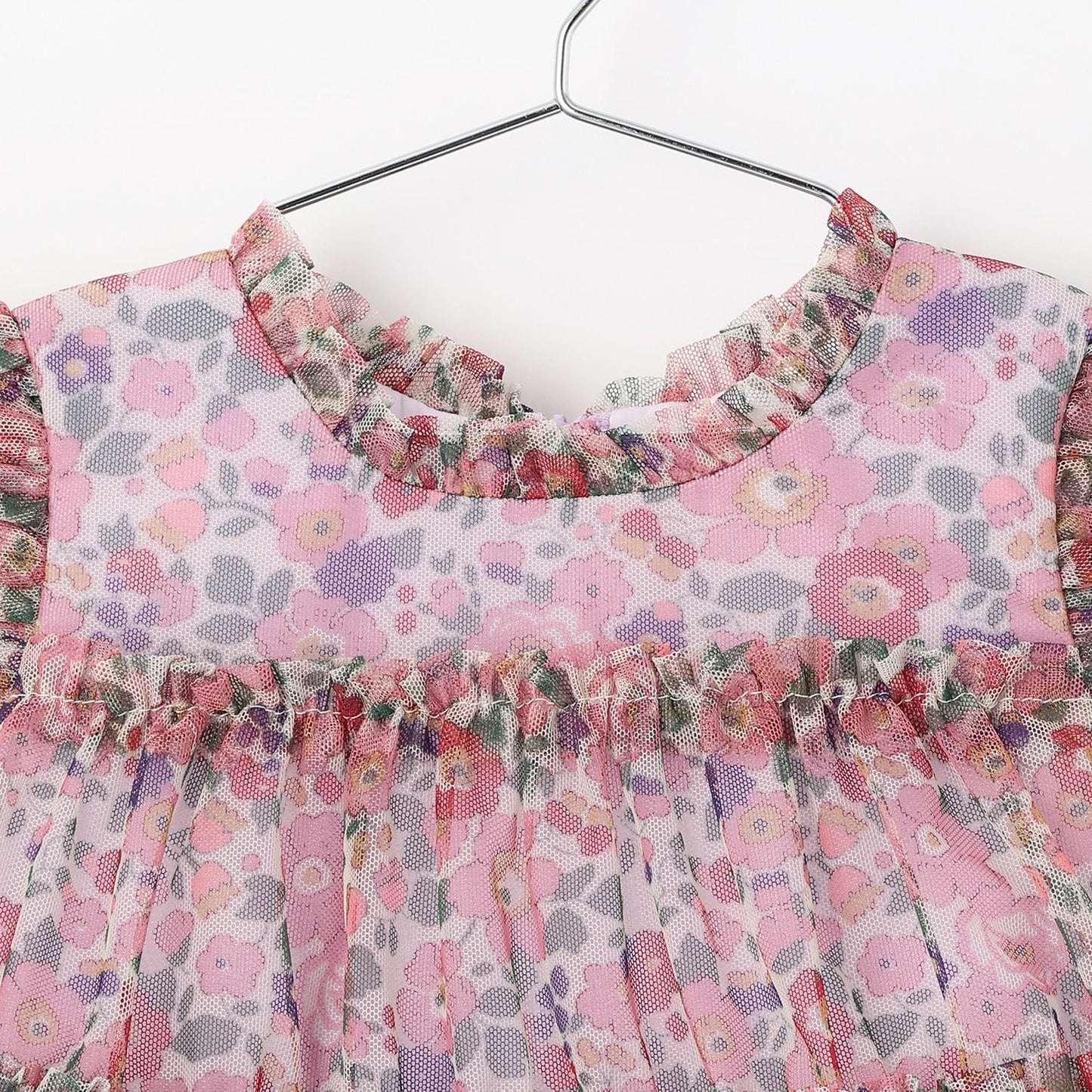 蕾絲薄紗連衣裙