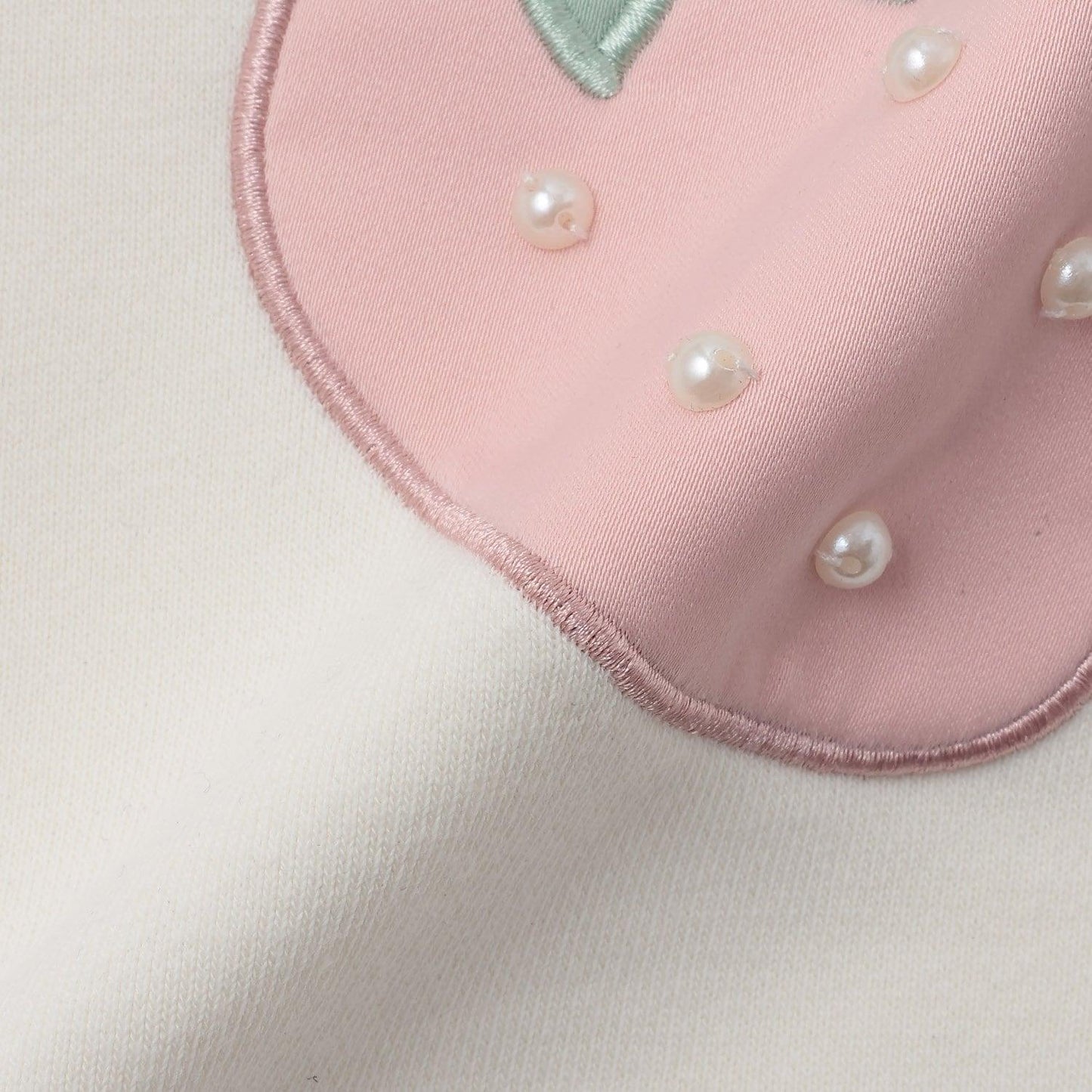 【速幹內層毛圈】草莓貼布繡衛衣