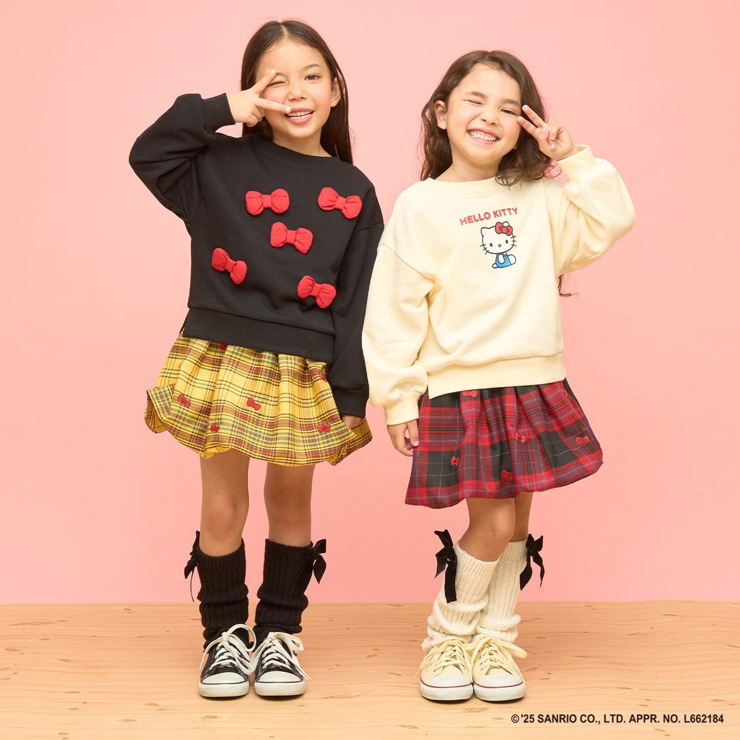 【三麗鷗角色】【正反兩面可穿】【速幹衛衣面料】《Hello Kitty》立體蝴蝶結衛衣