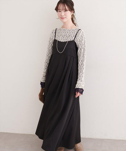 褶皺吊帶連衣裙