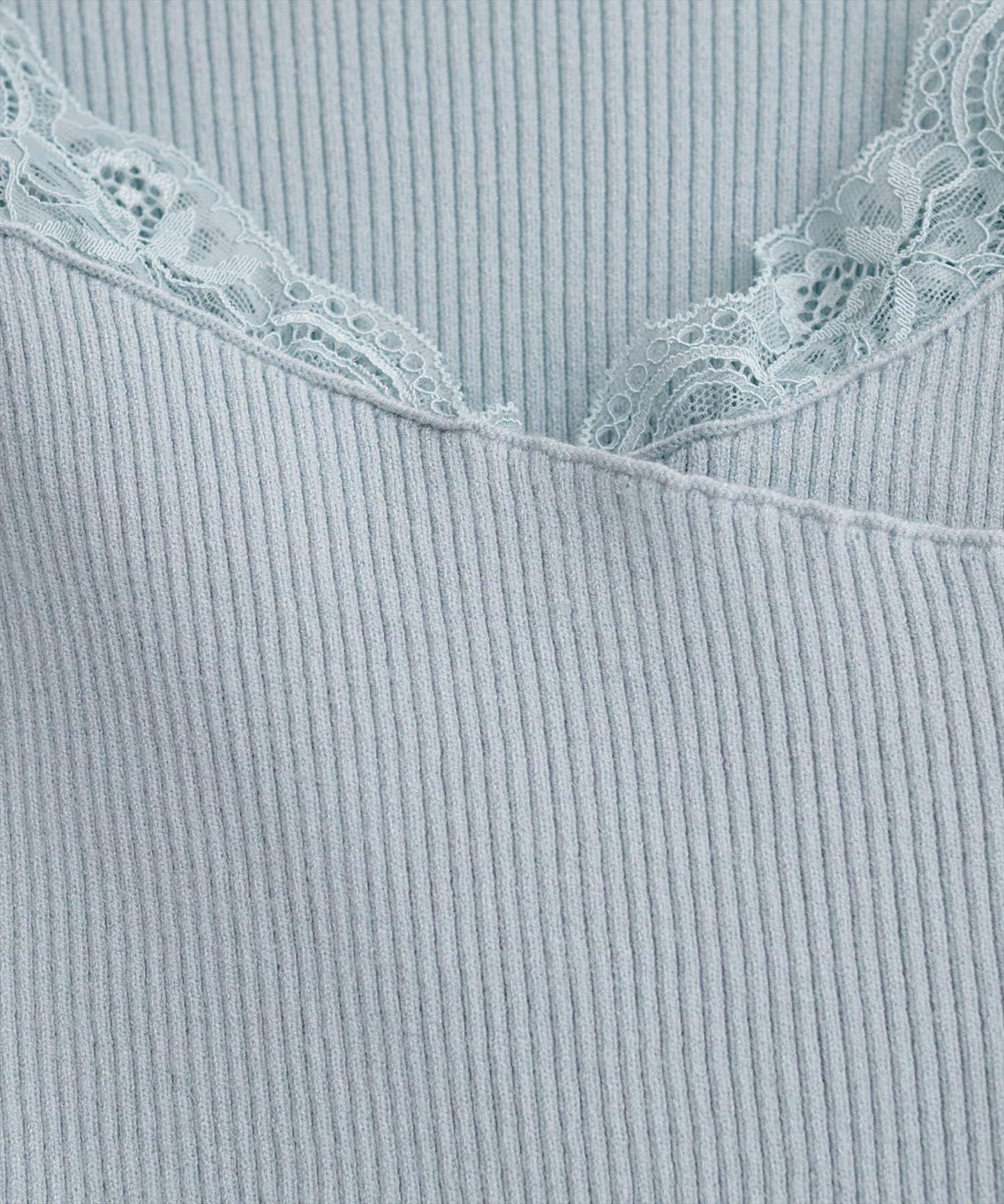 不對稱蕾絲領口羅紋針織套頭衫