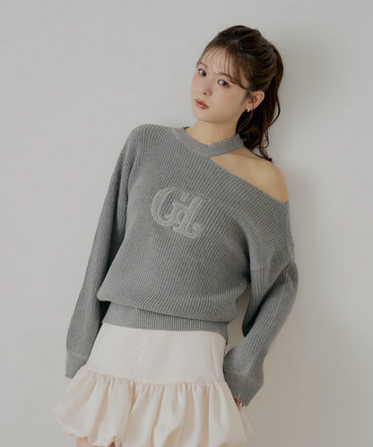 肩部開叉一字肩針織衫