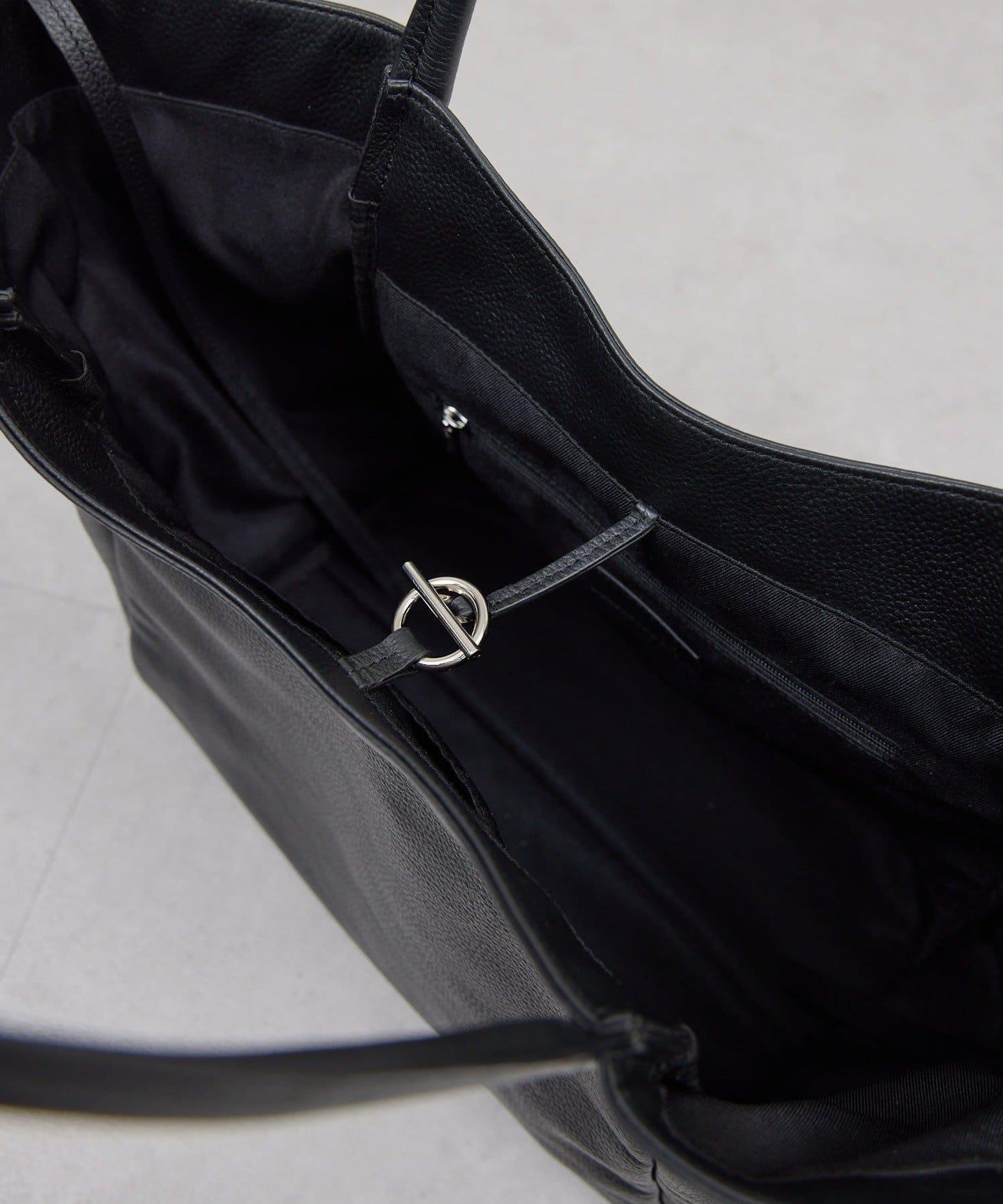 皺紋皮革托特包