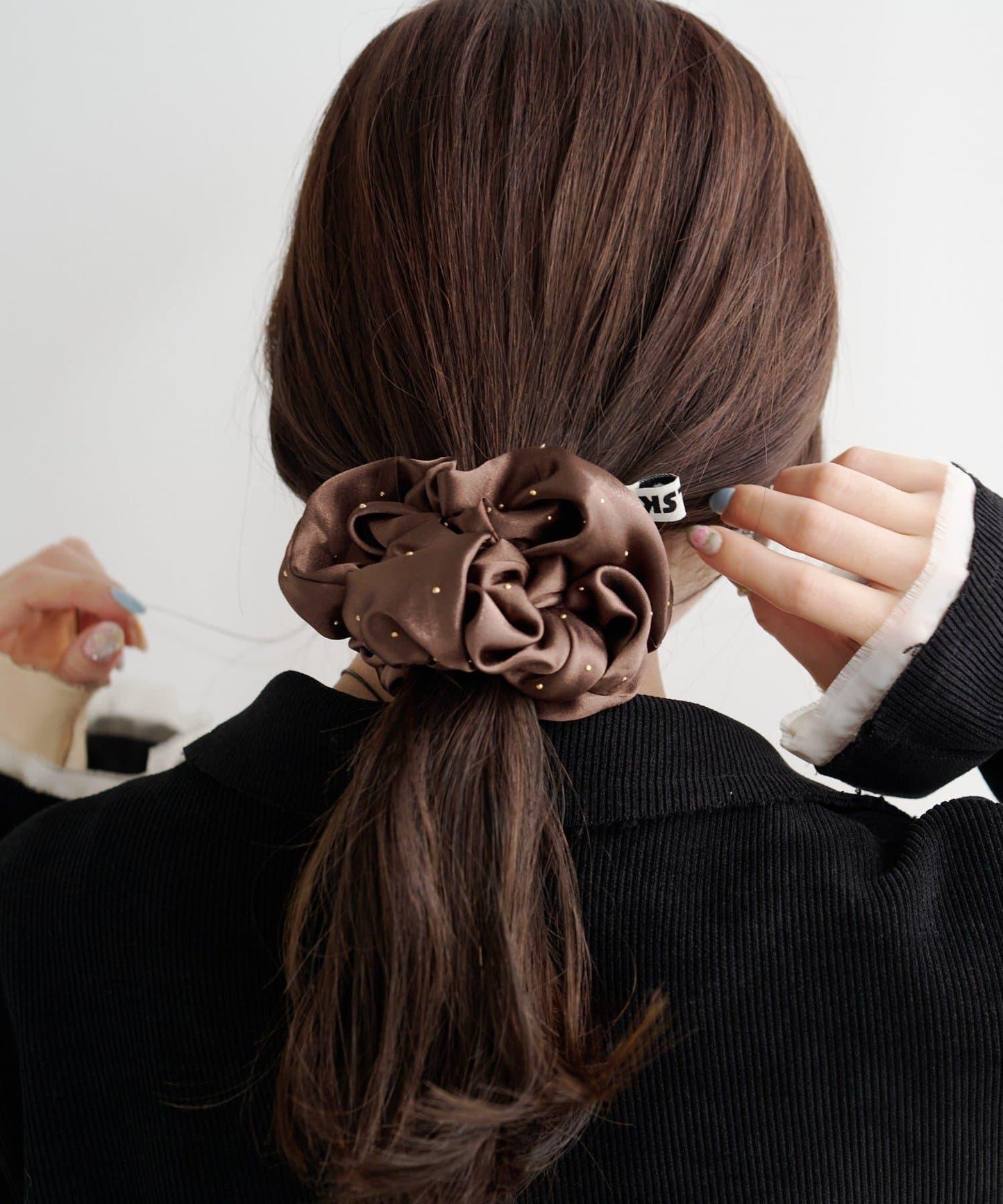 【fiw.】鉚釘緞面髮圈