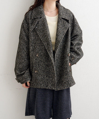 B 繭型西裝領大衣