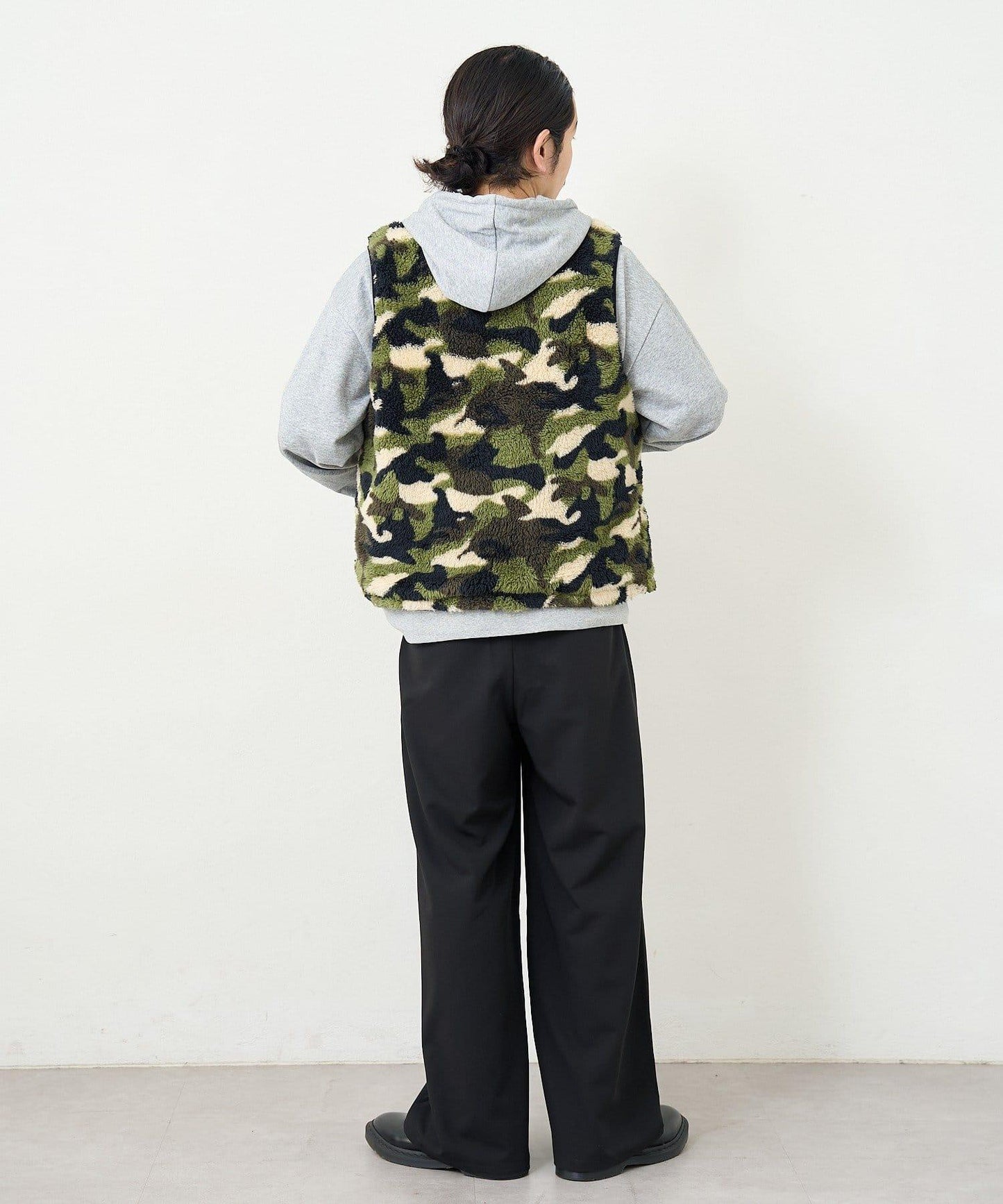 【男女同款】BM 羊羔絨可雙面穿馬甲