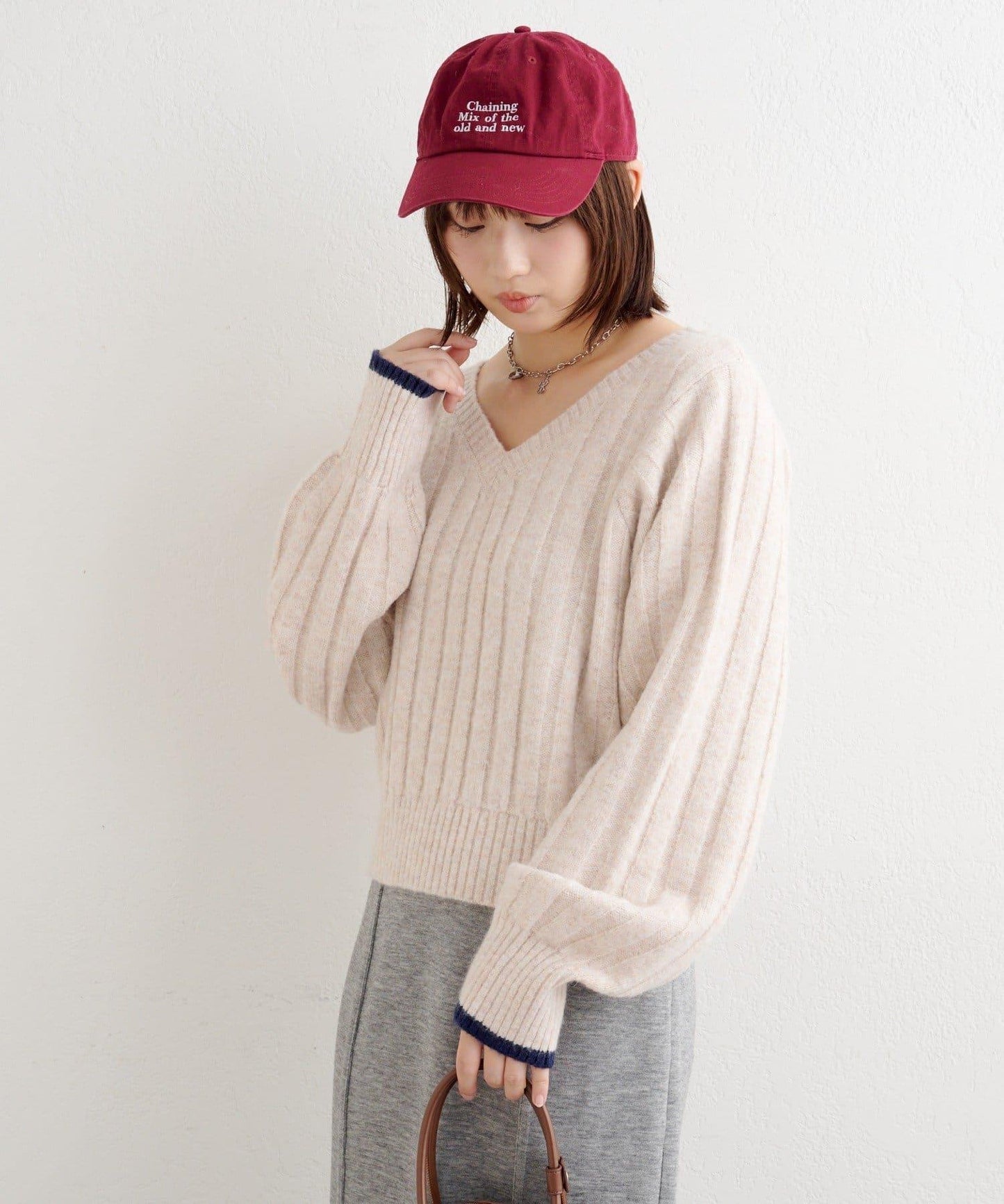 B 寬鬆羅紋針織套頭衫