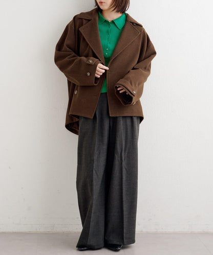 B 繭型西裝領大衣