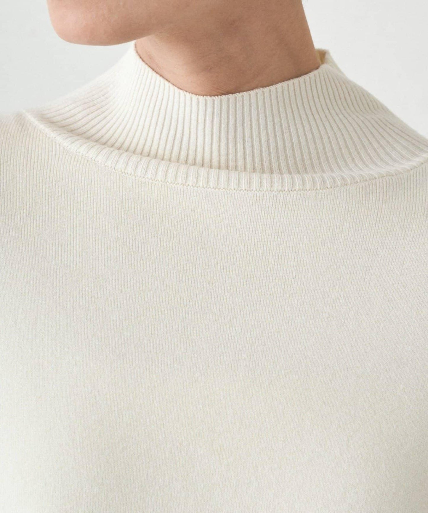 全針高領針織衫