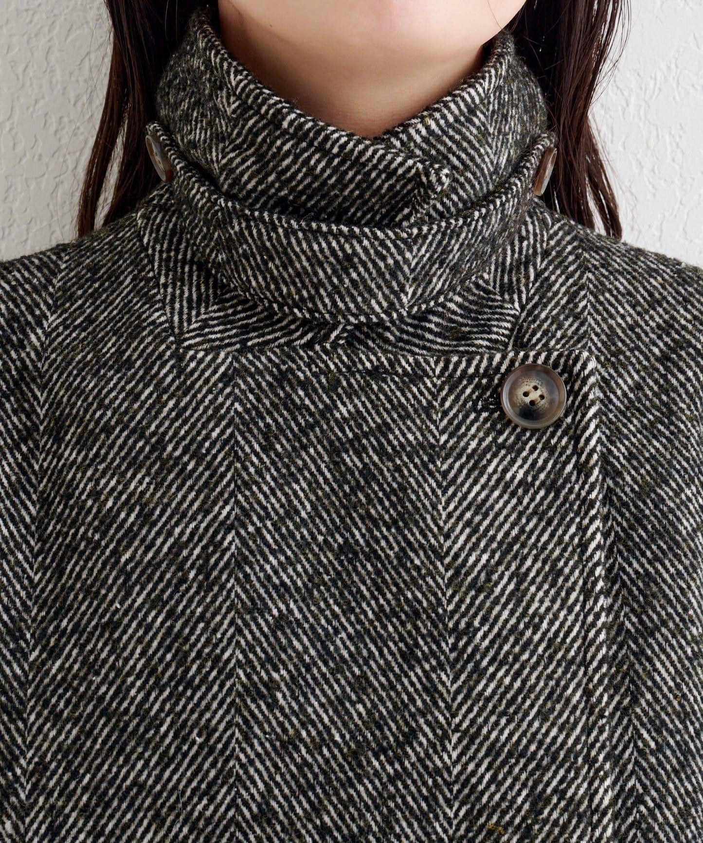 B 繭型西裝領大衣