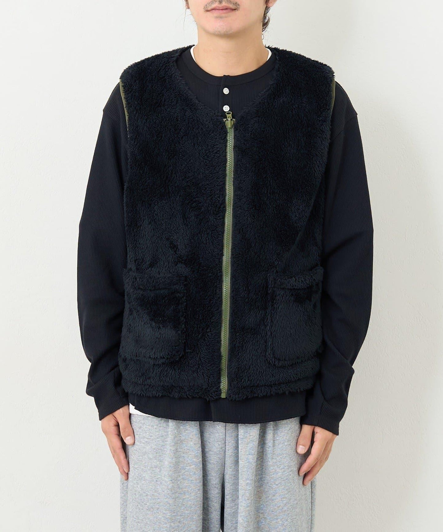 【男女同款】BM 羊羔絨可雙面穿馬甲