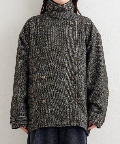 B 繭型西裝領大衣