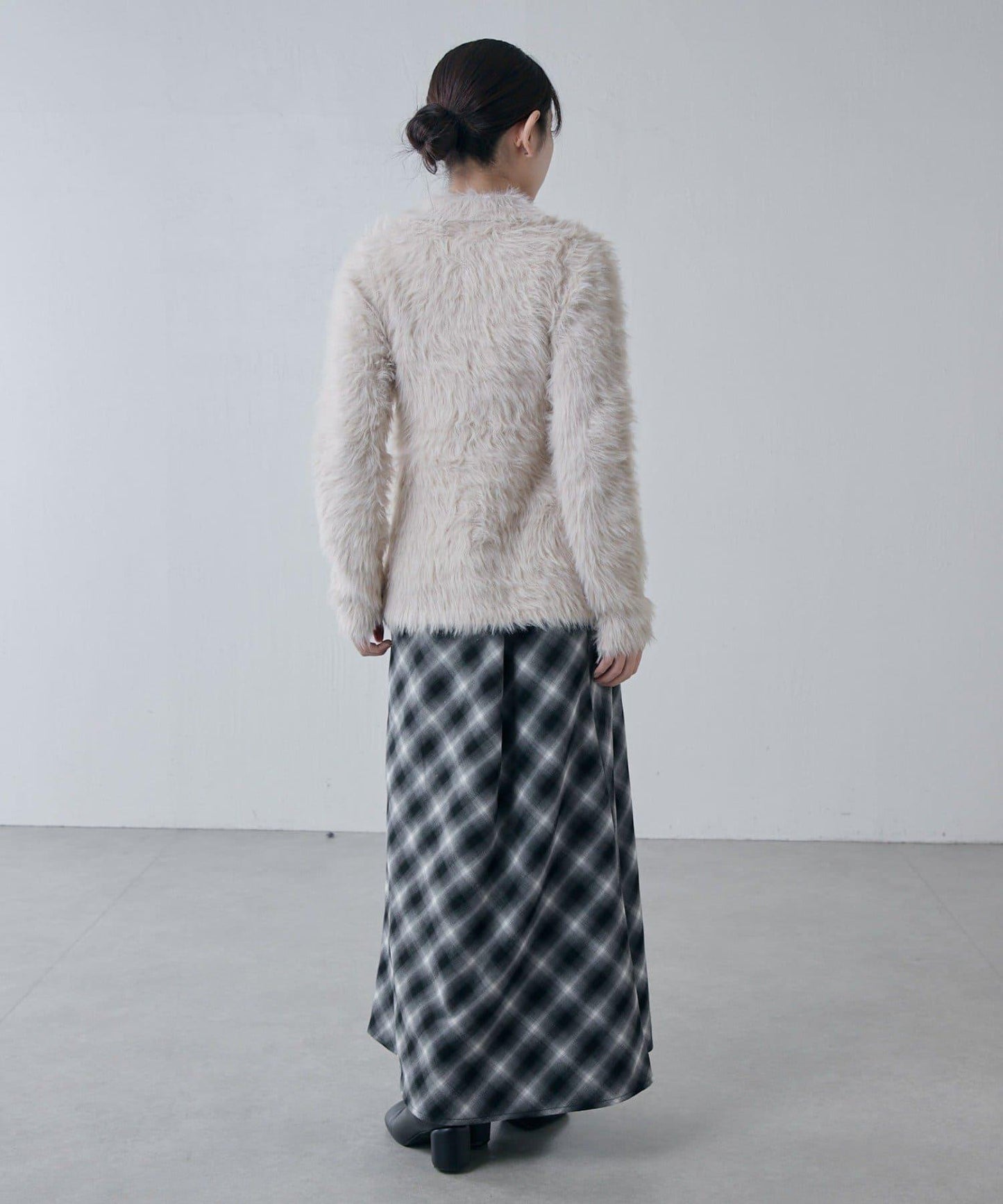 毛絨翻領針織開衫