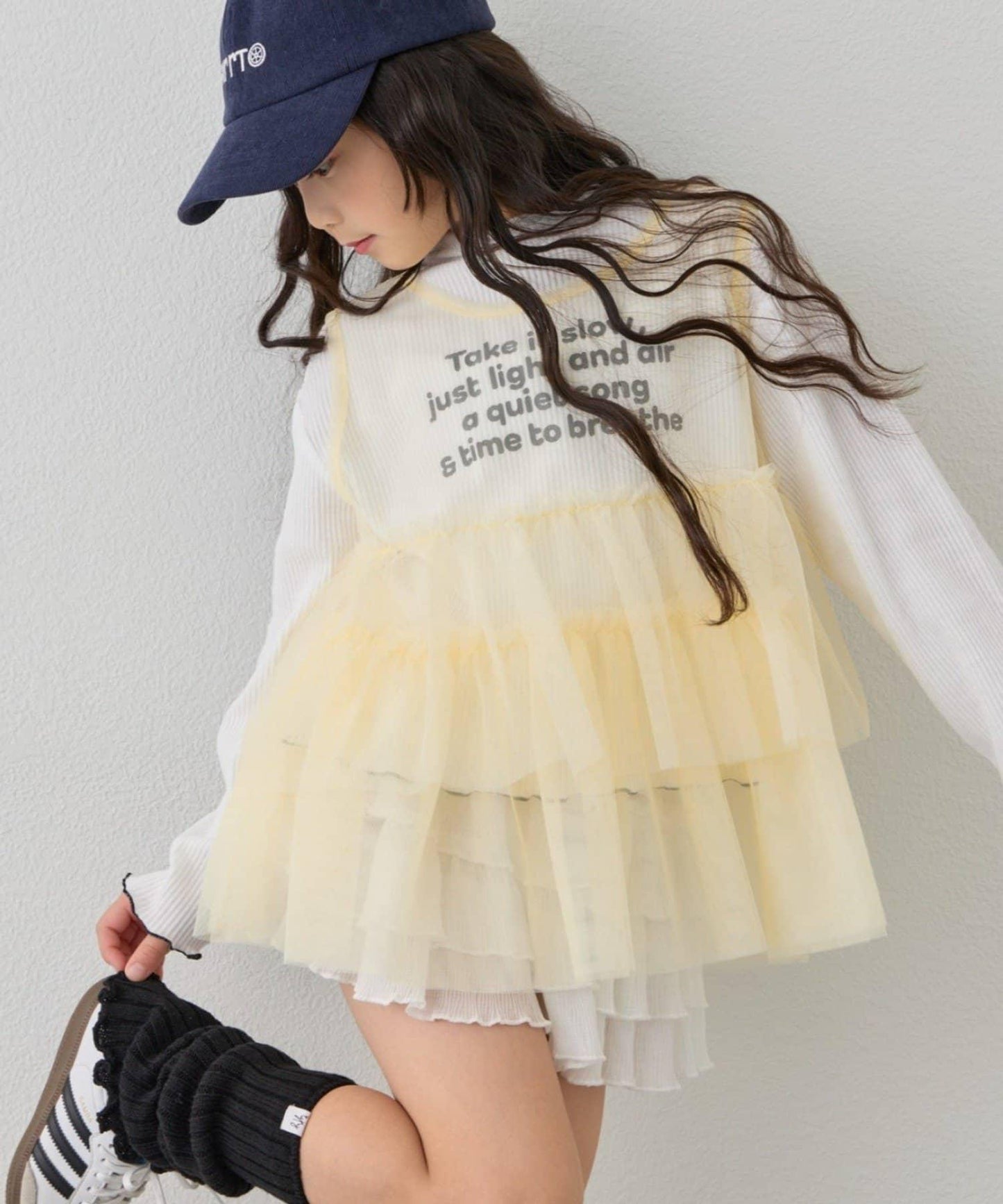 【KIDS】帶層疊網紗的羅紋上衣≪有大童尺碼≫