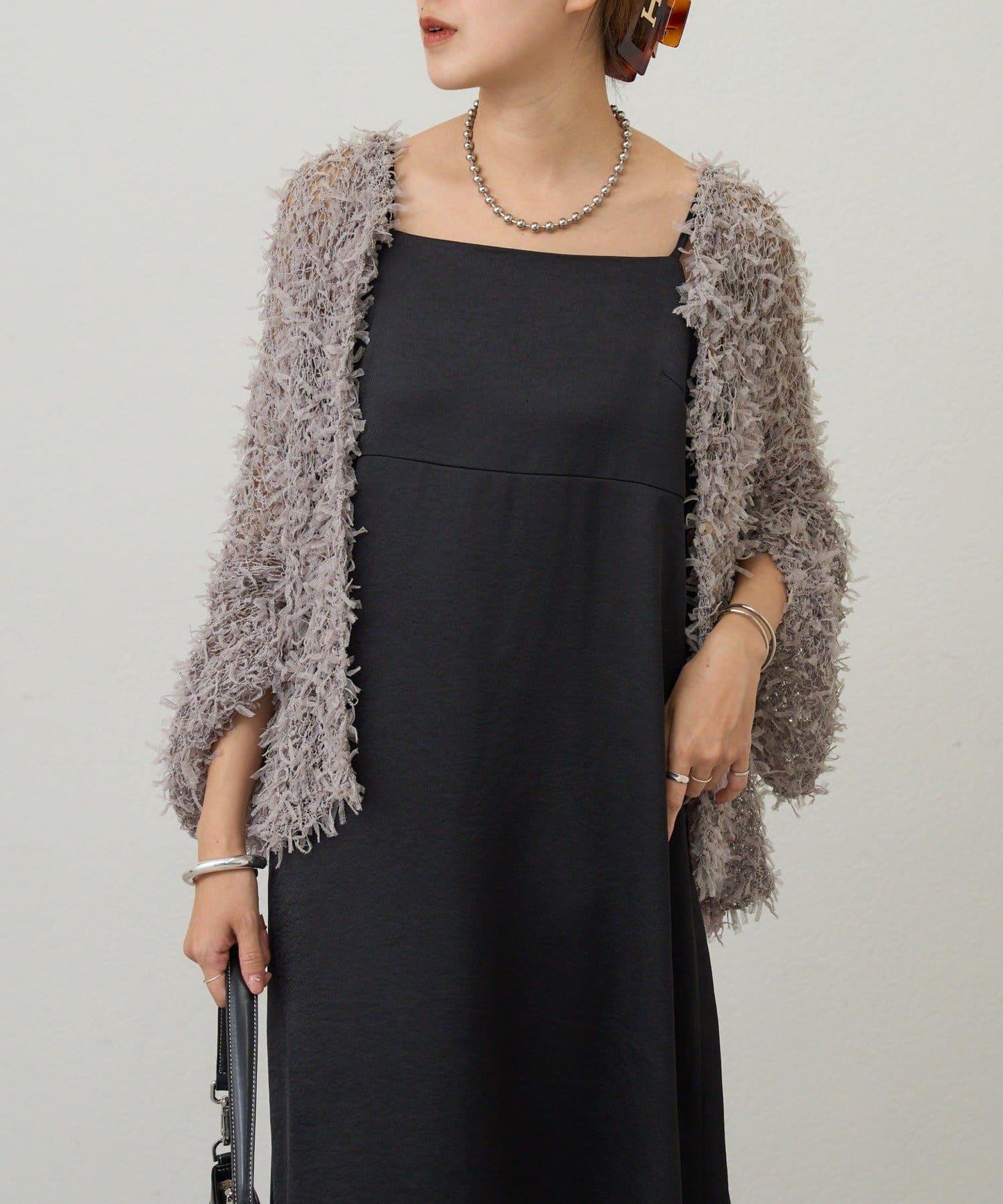 緞面吊帶連衣裙