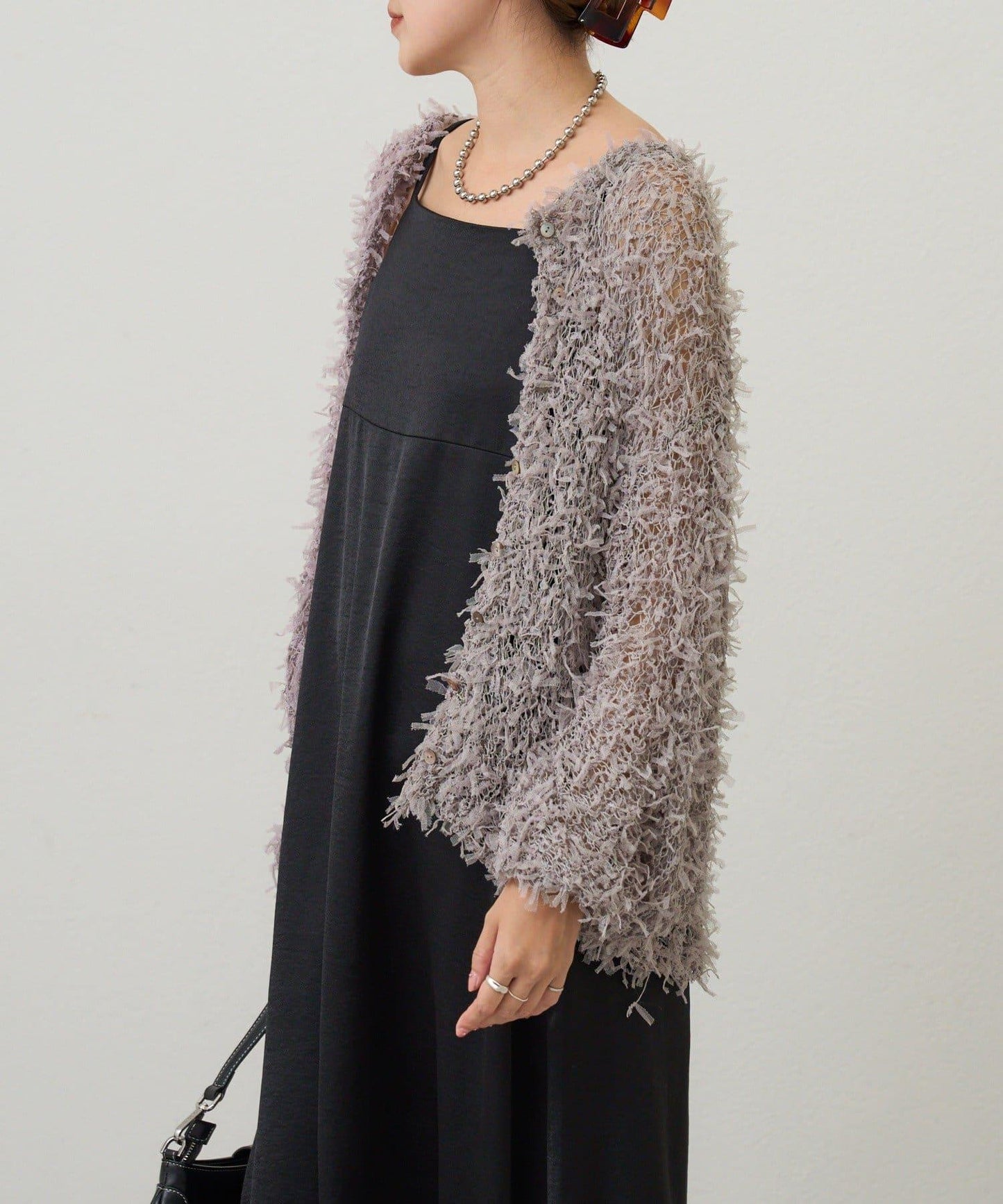 緞面吊帶連衣裙