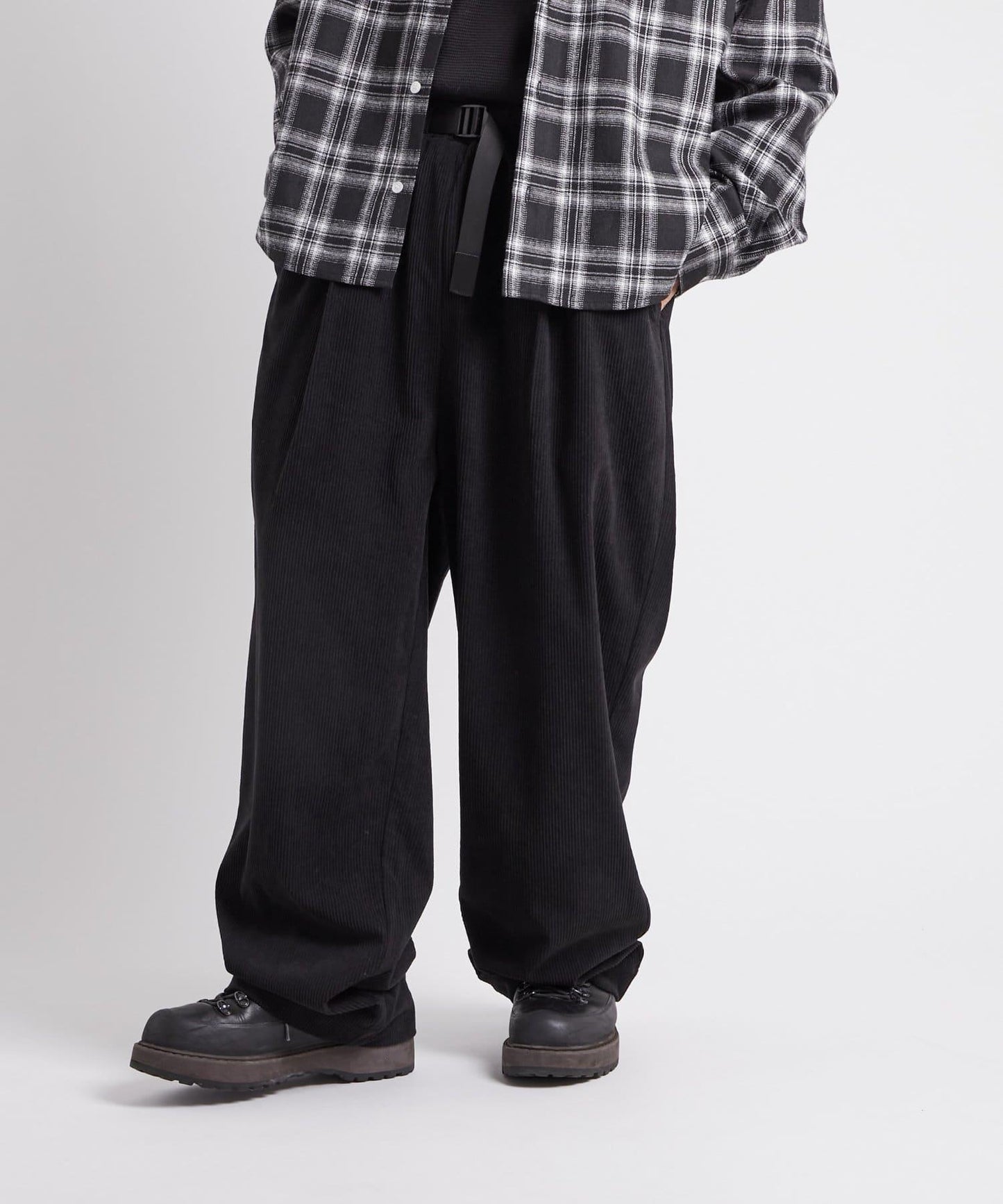 KOOKY'N燈芯絨寬鬆休閒褲