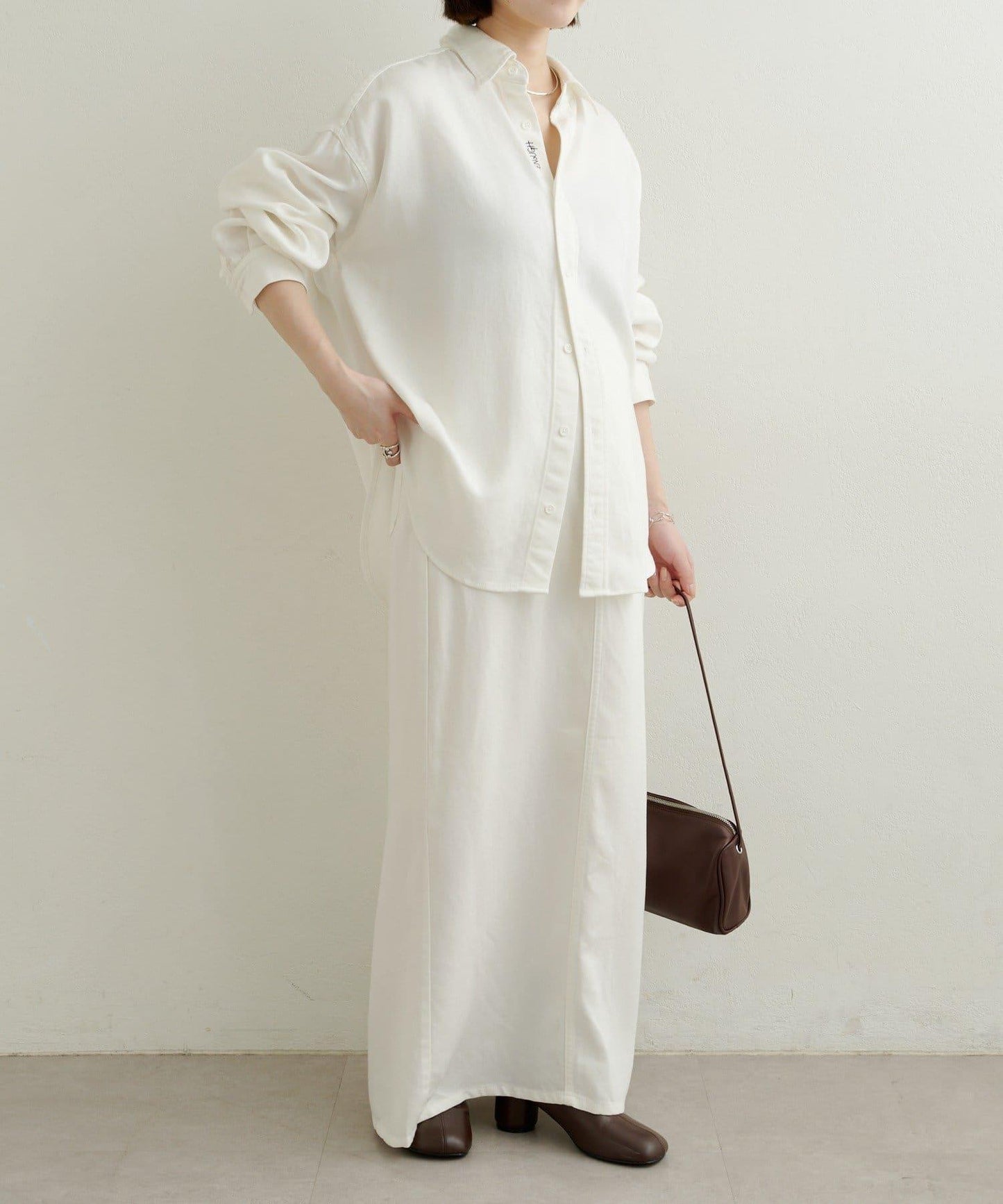 【可搭配套裝穿著◎】天絲柔軟修身半身裙