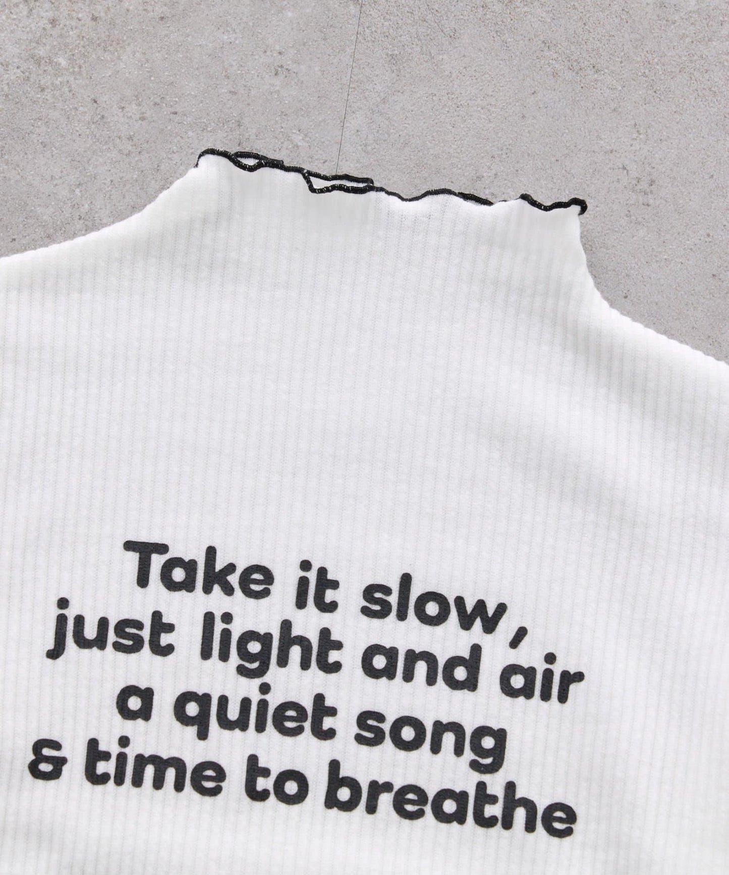 【KIDS】帶層疊網紗的羅紋上衣≪有大童尺碼≫