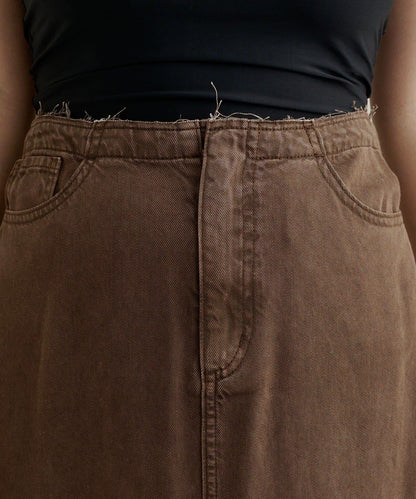 【可搭配套裝穿著◎】天絲柔軟修身半身裙