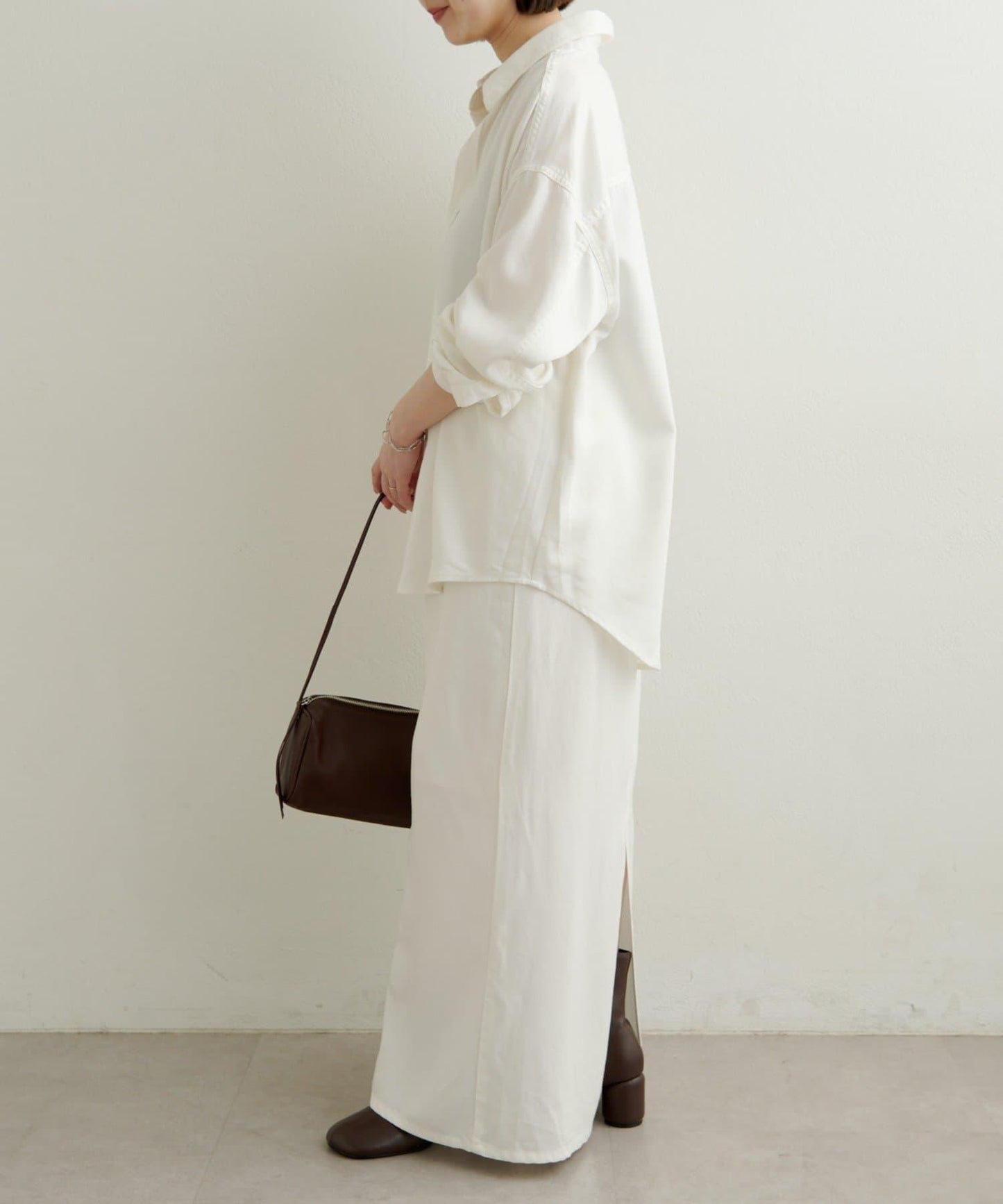 【可搭配套裝穿著◎】刺繡天絲柔軟寬鬆襯衫