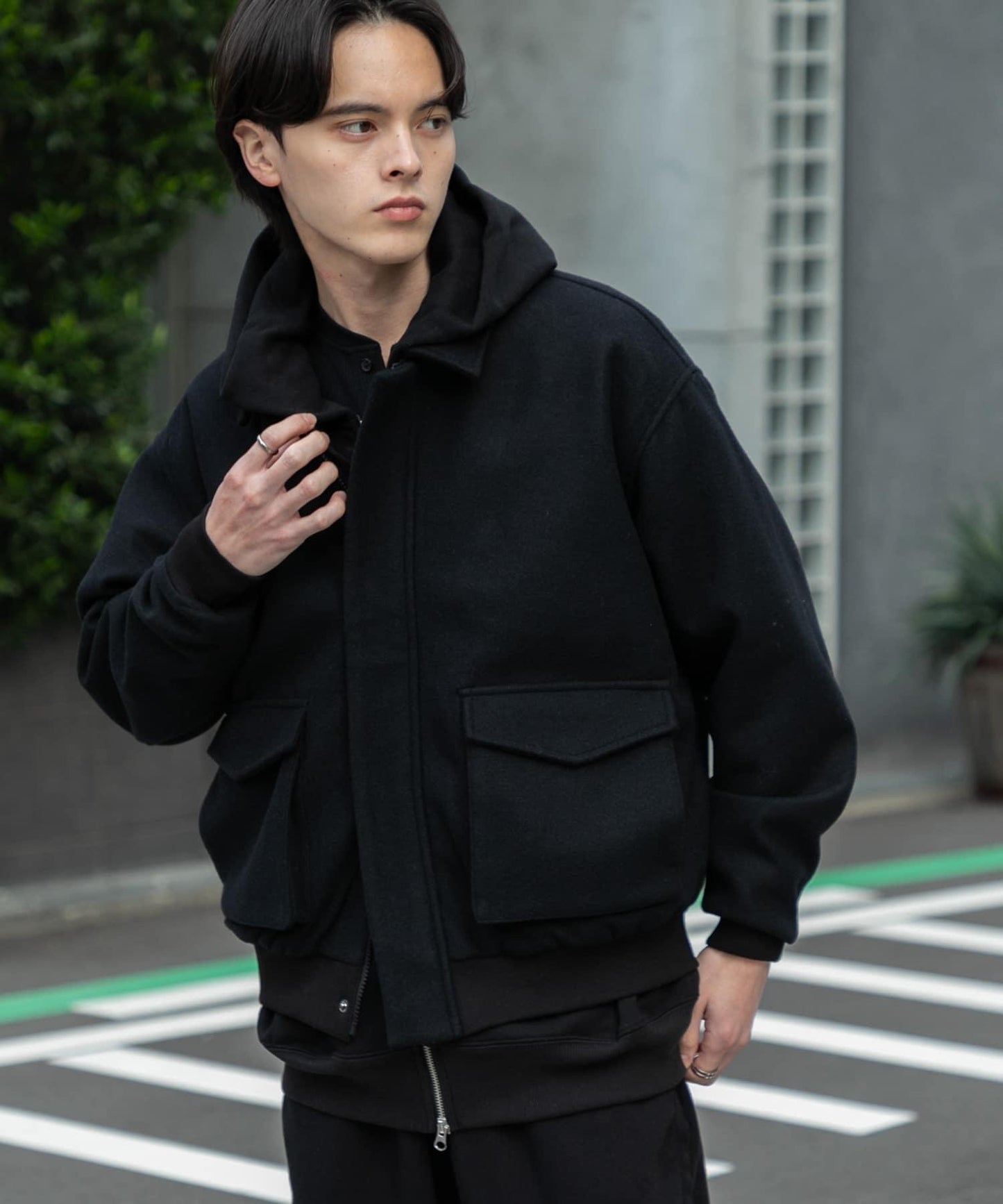 『UR TECH』剪裁呢料夾克