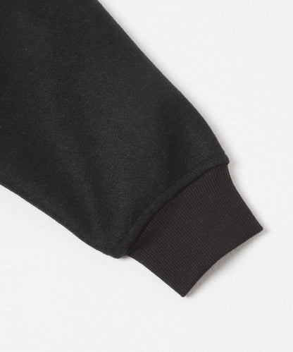 『UR TECH』剪裁呢料夾克