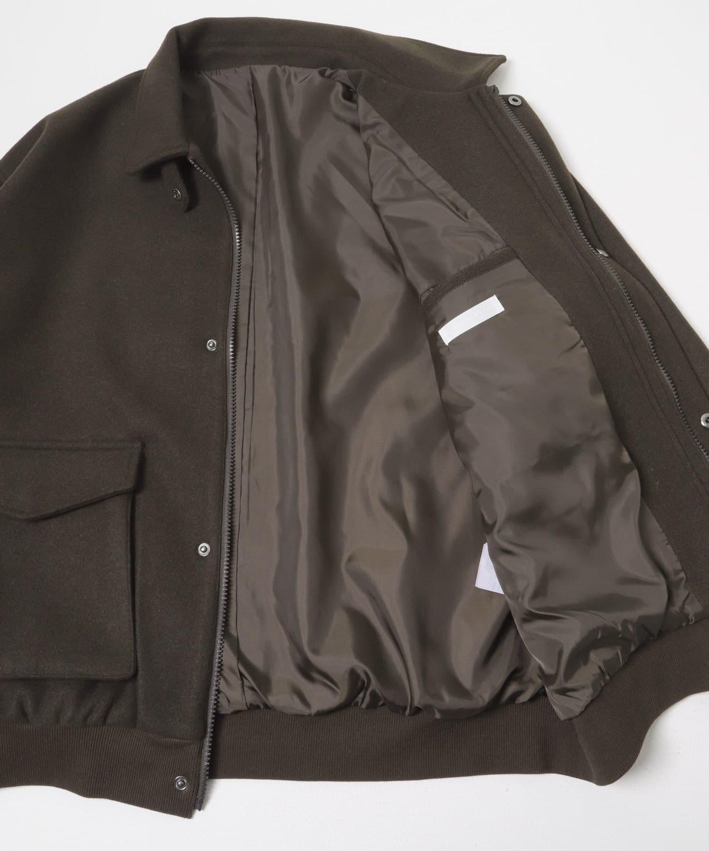 『UR TECH』剪裁呢料夾克