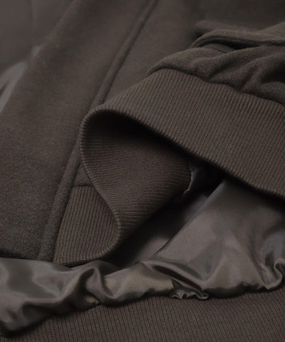 『UR TECH』剪裁呢料夾克