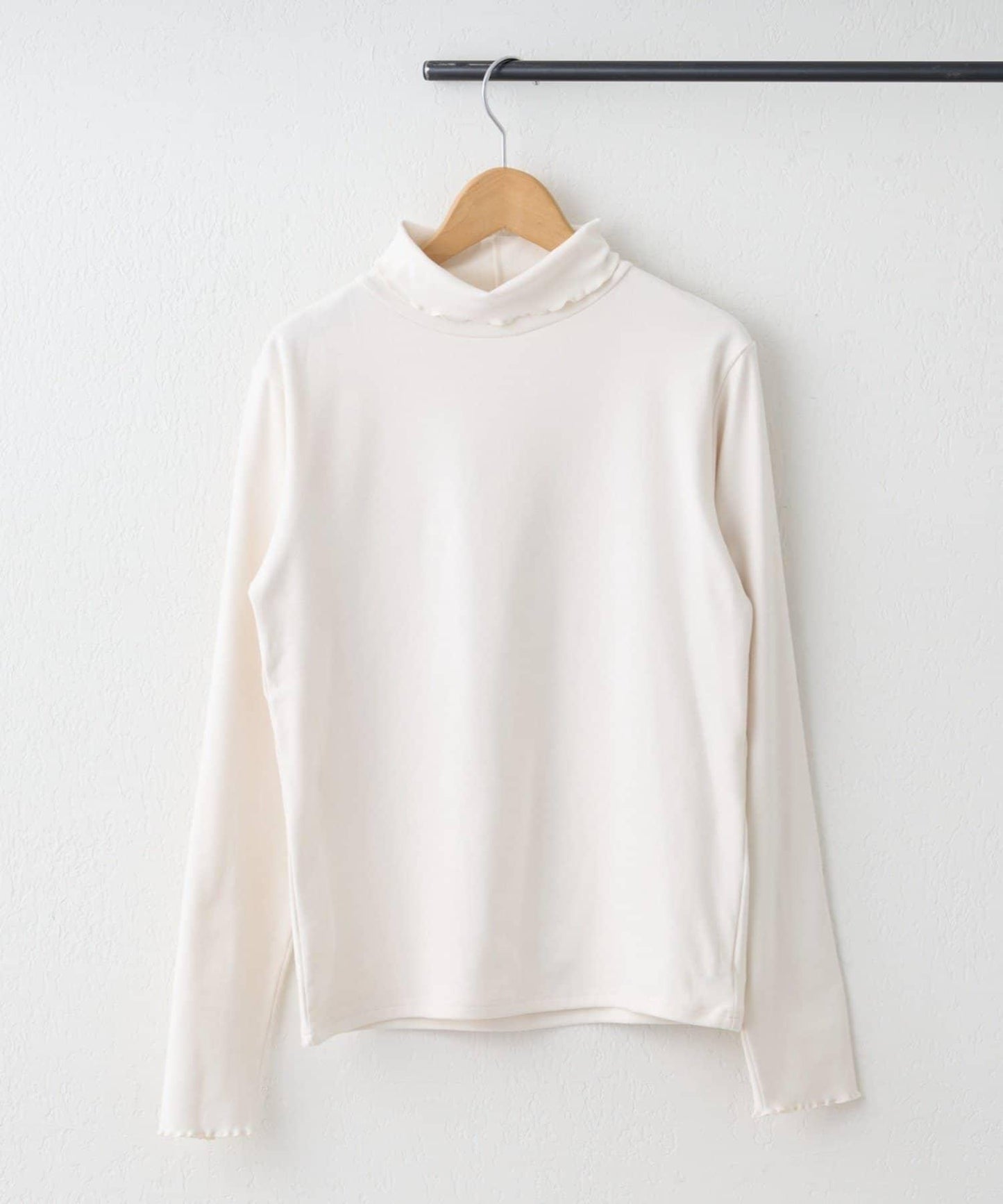 【RMAF】保溫加工保暖荷葉邊高領長袖T恤