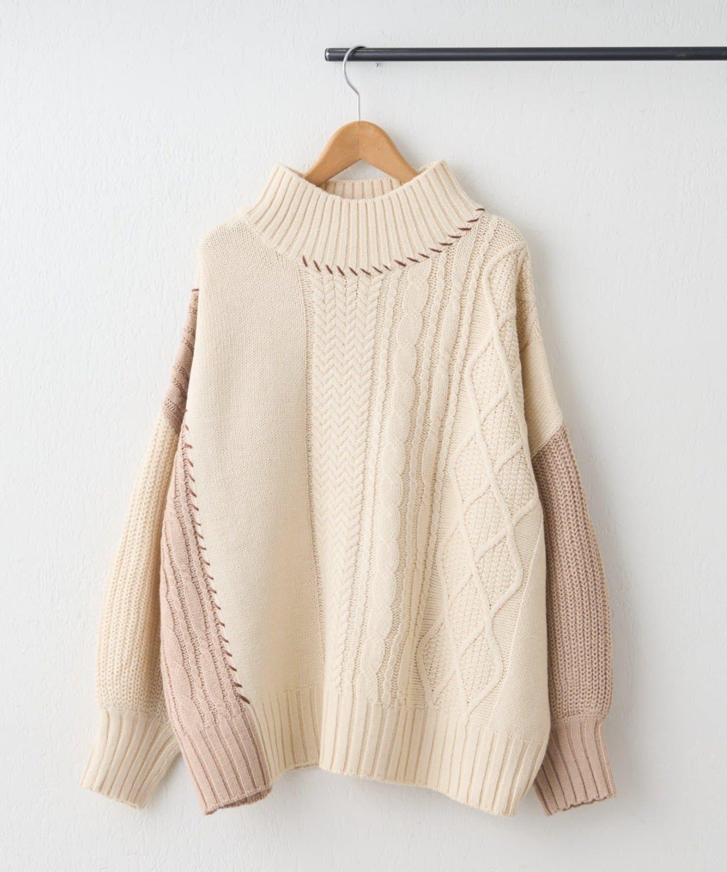 【NAO】拼色手工縫線套頭衫