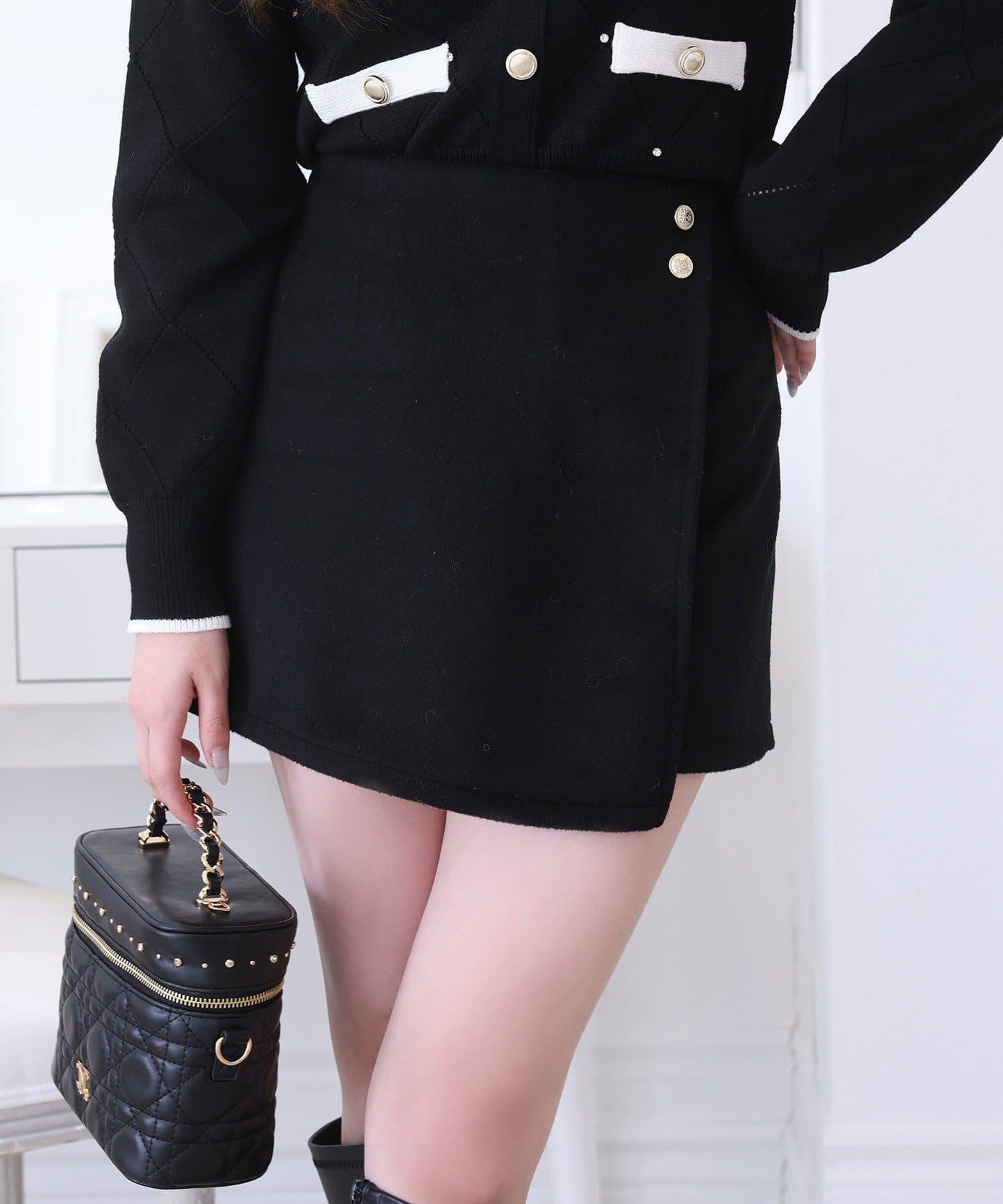 金色紐扣半身裙