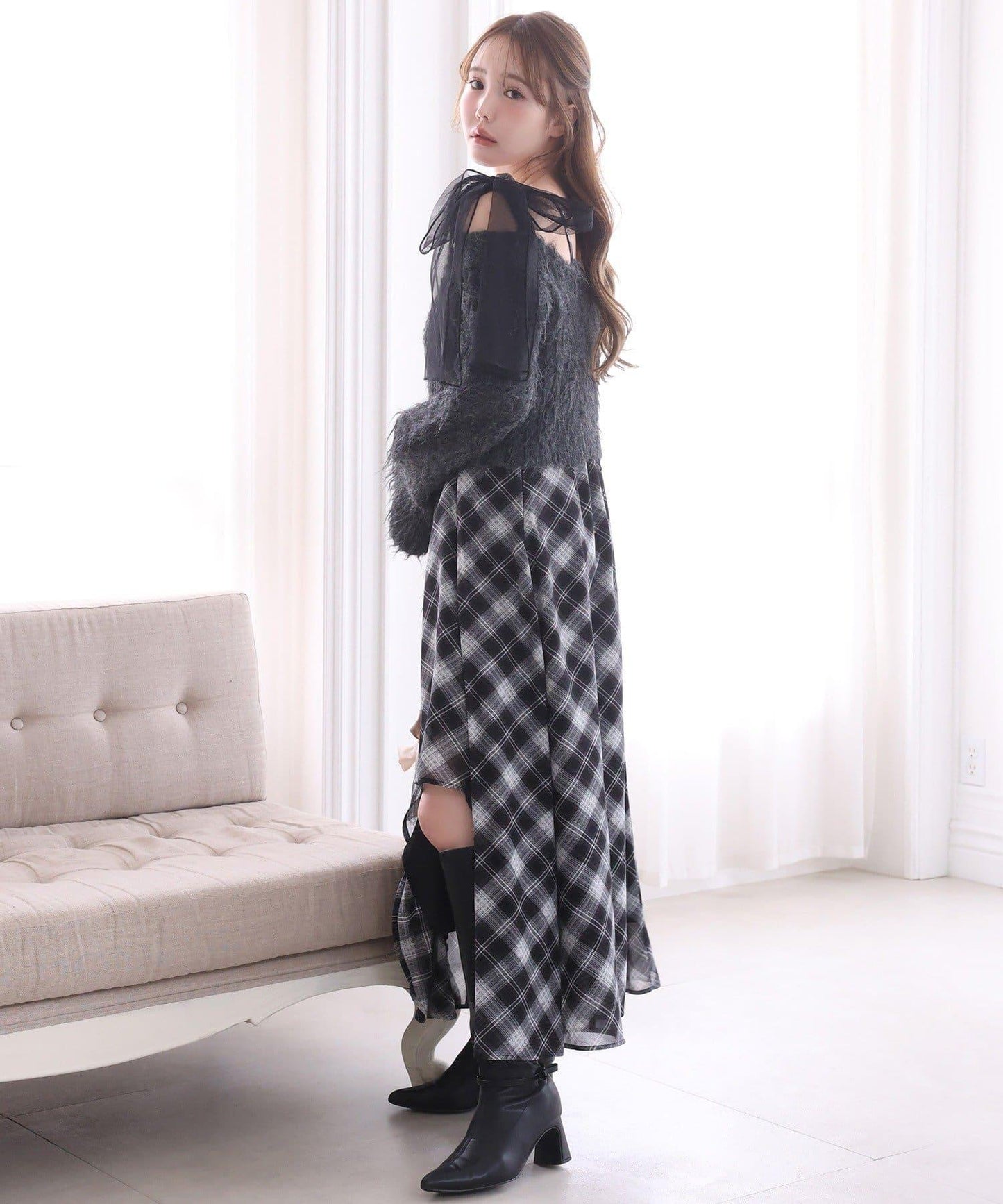 肩帶蝴蝶結針織套裝連衣裙