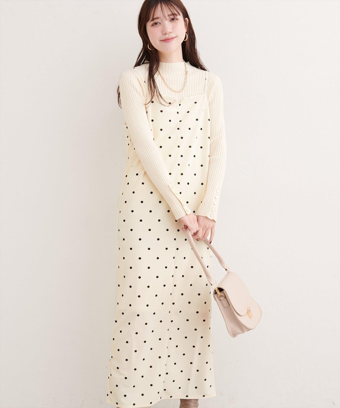 剪裁喬其紗吊帶連衣裙