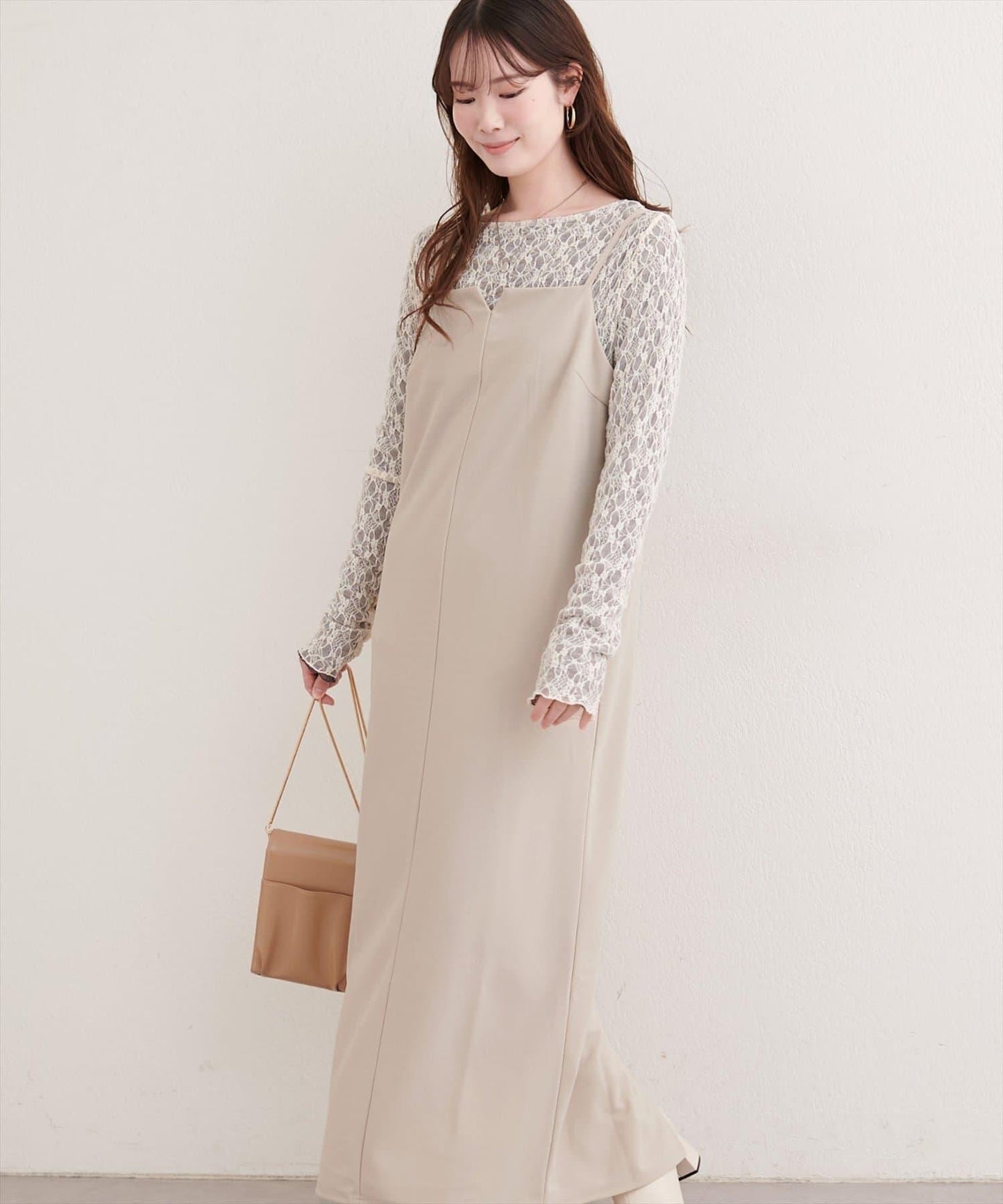 剪裁喬其紗吊帶連衣裙