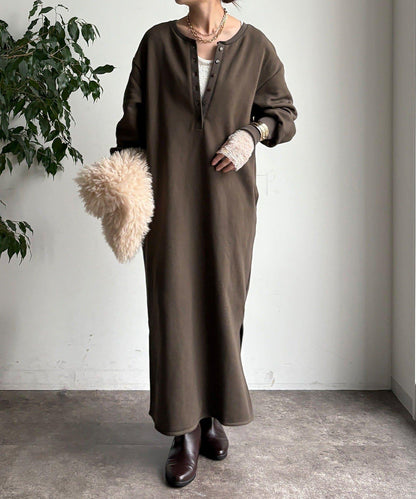 加絨加厚亨利領連衣裙