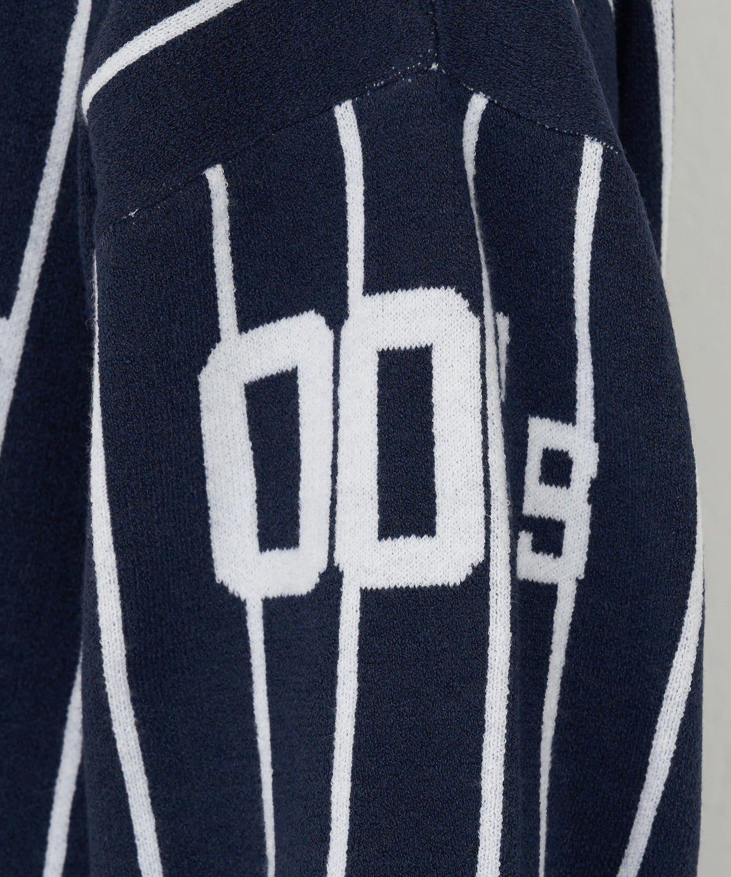 條紋棒球風衛衣針織衫