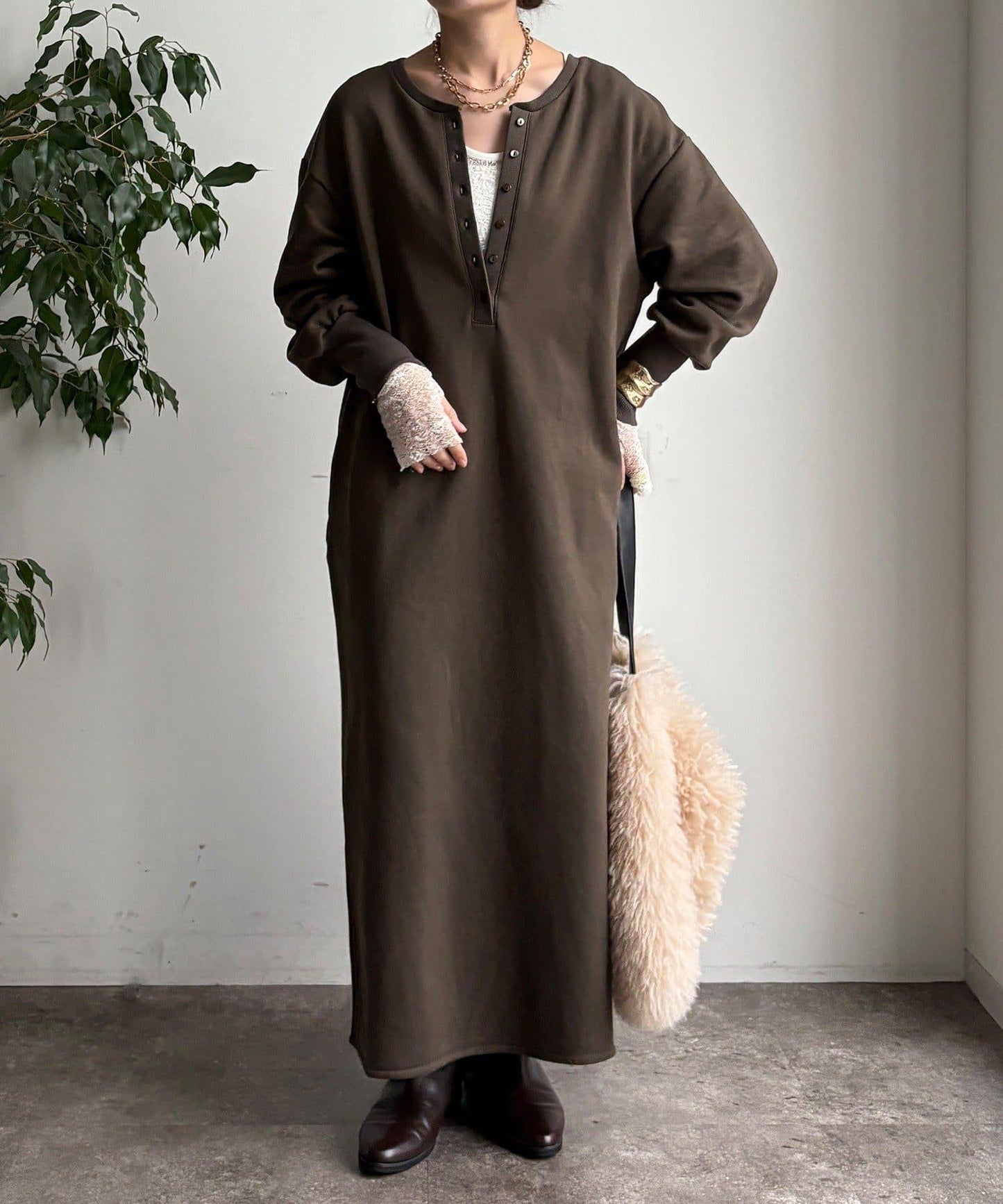 加絨加厚亨利領連衣裙