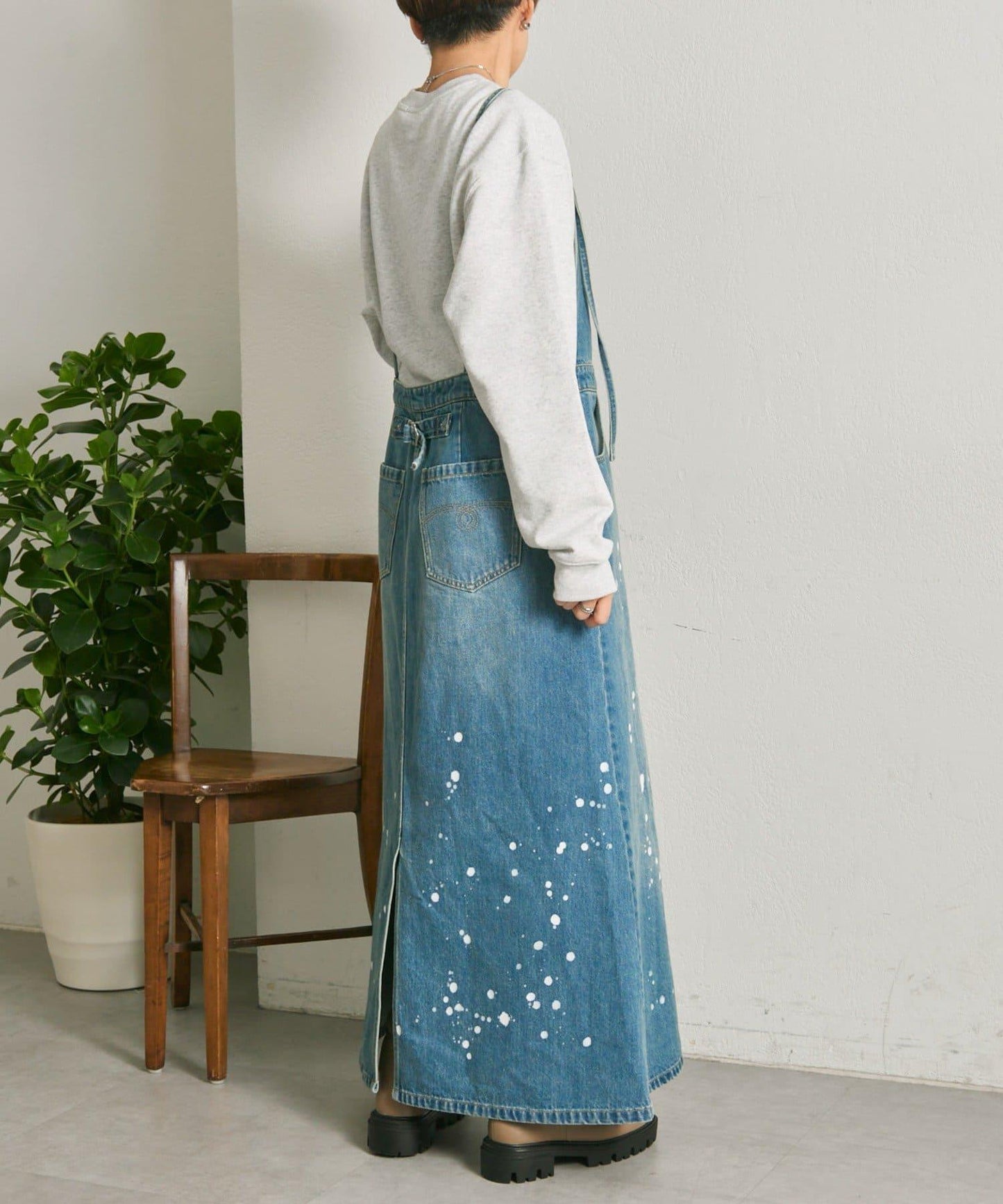 塗鴉牛仔吊帶連衣裙【SUM1 STYLE】