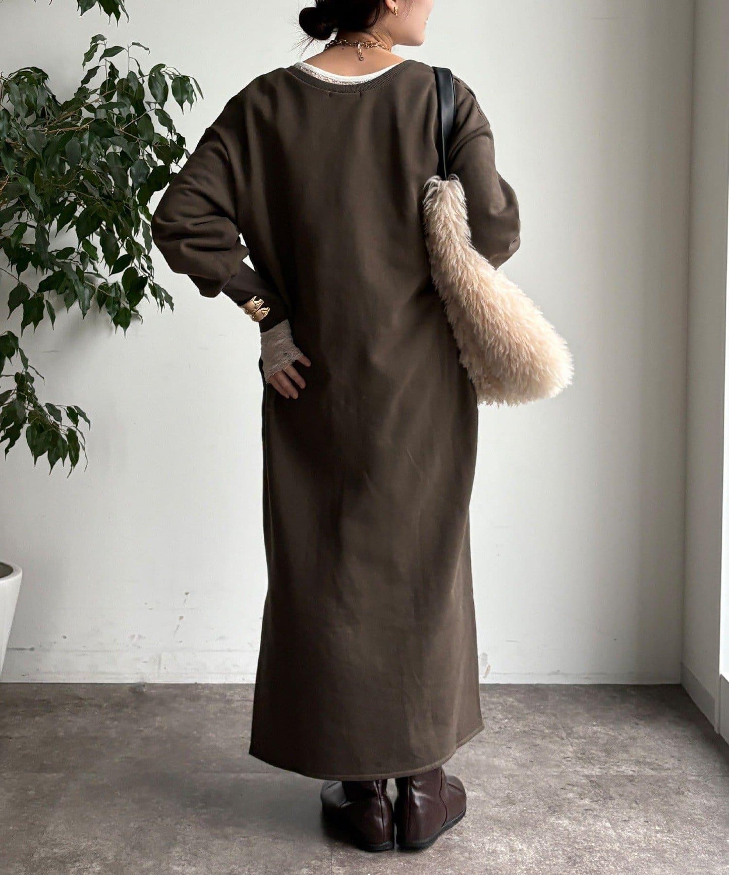 加絨加厚亨利領連衣裙